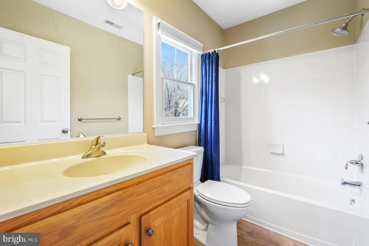 BROWNSTOWN ESTATES - Residential