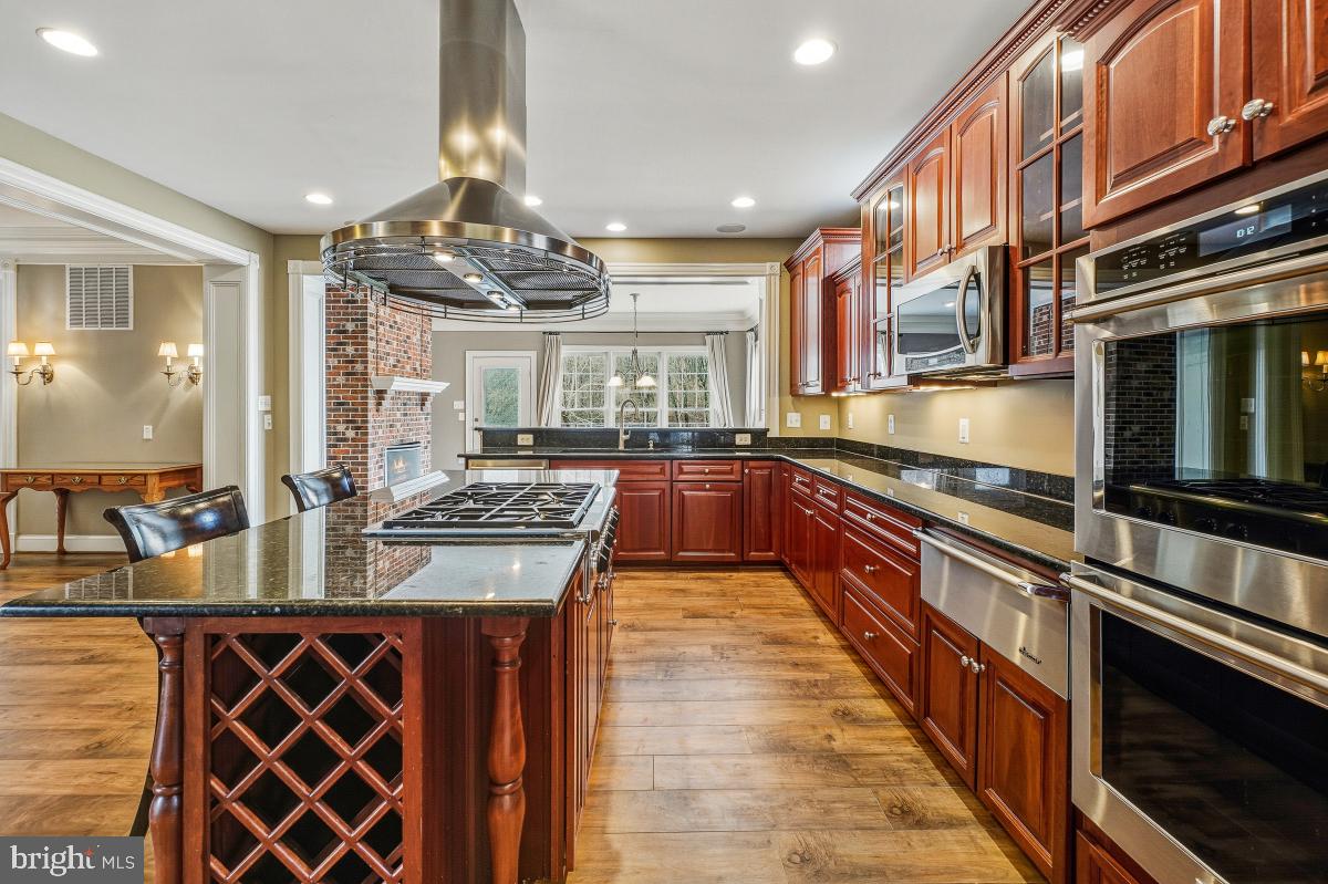 BROWNSTOWN ESTATES - Residential