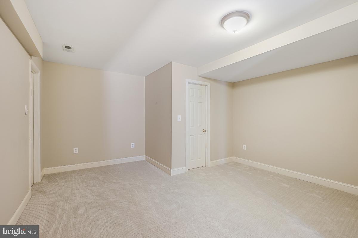 BROWNSTOWN ESTATES - Residential