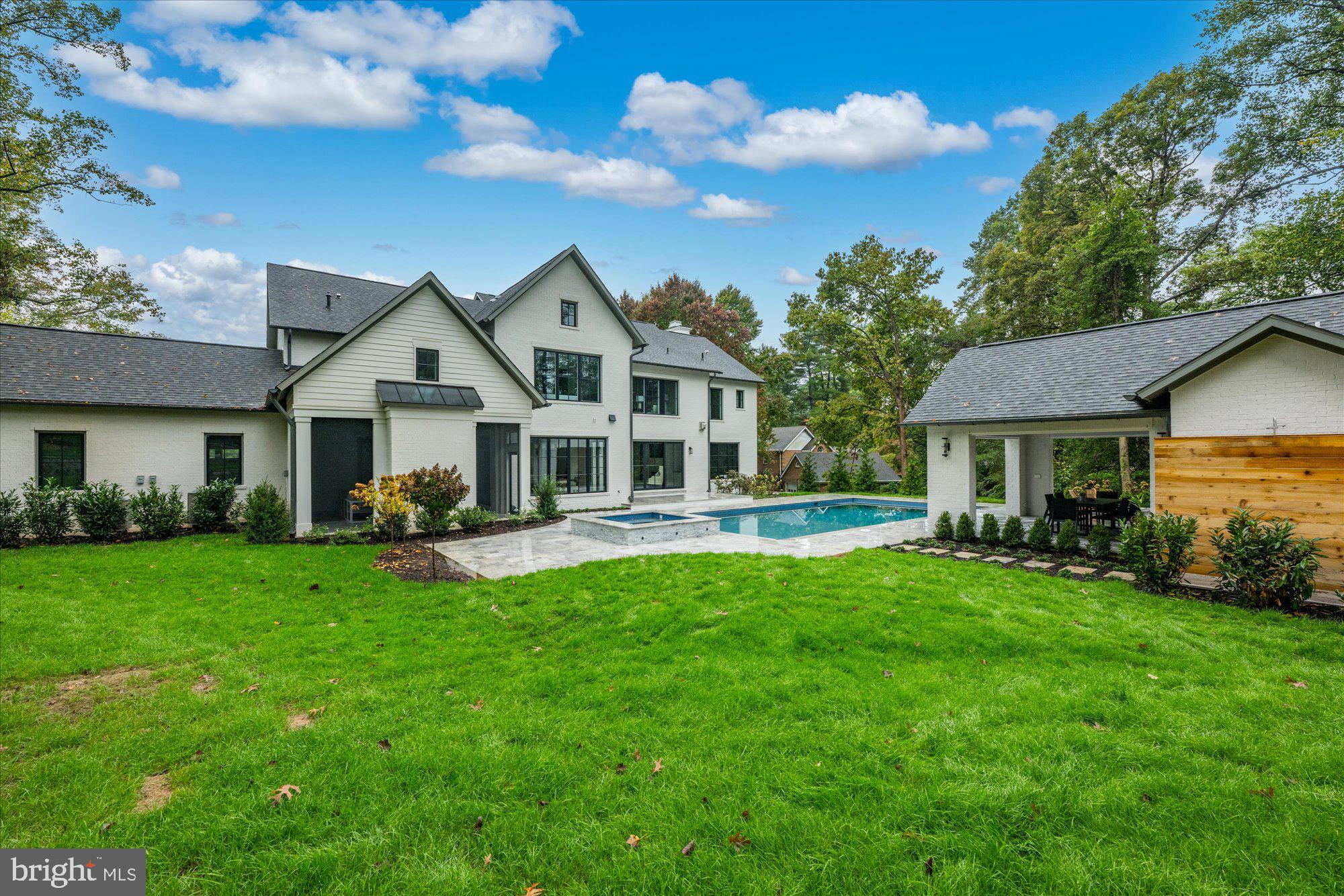 DOGWOODS - Residential