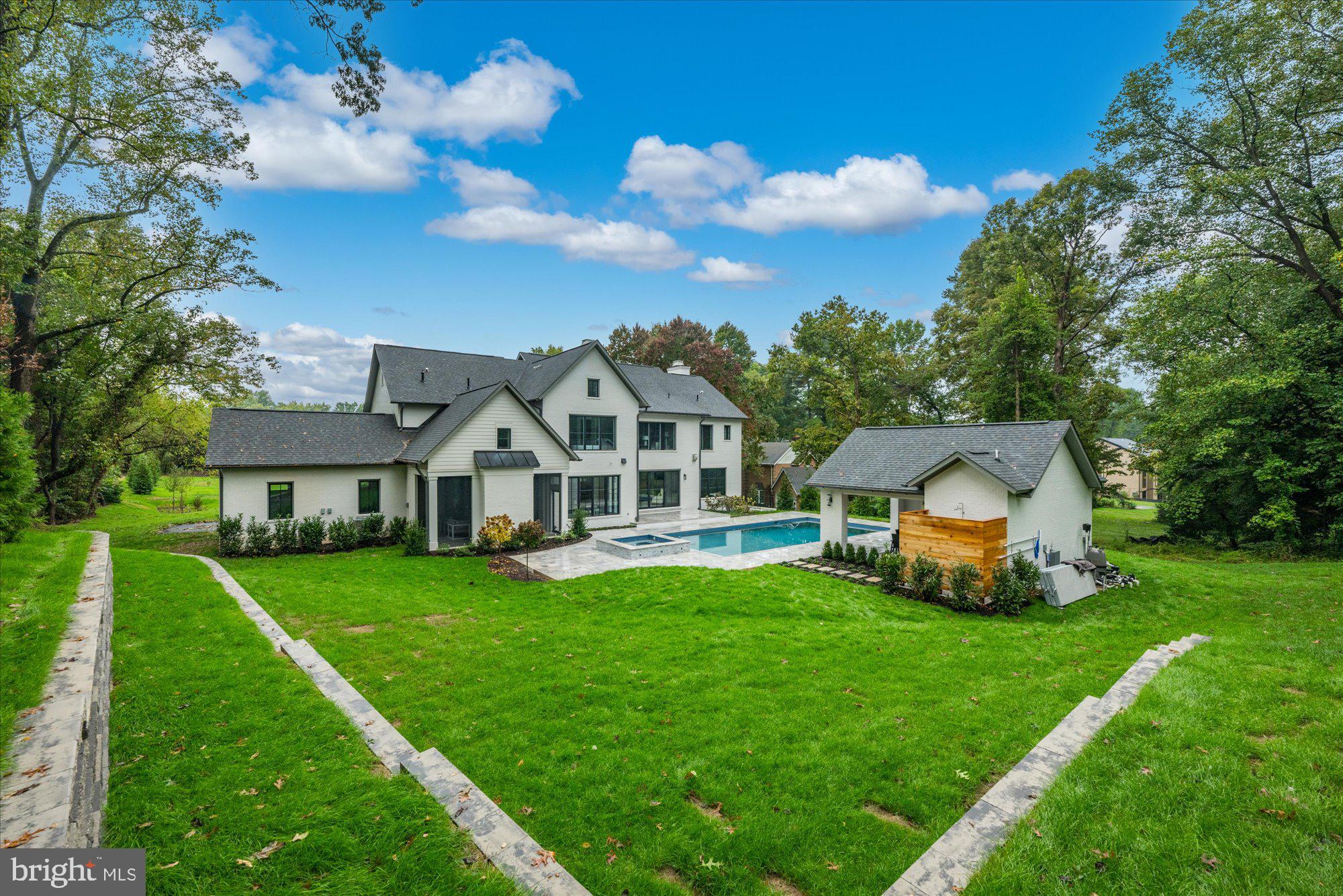 DOGWOODS - Residential