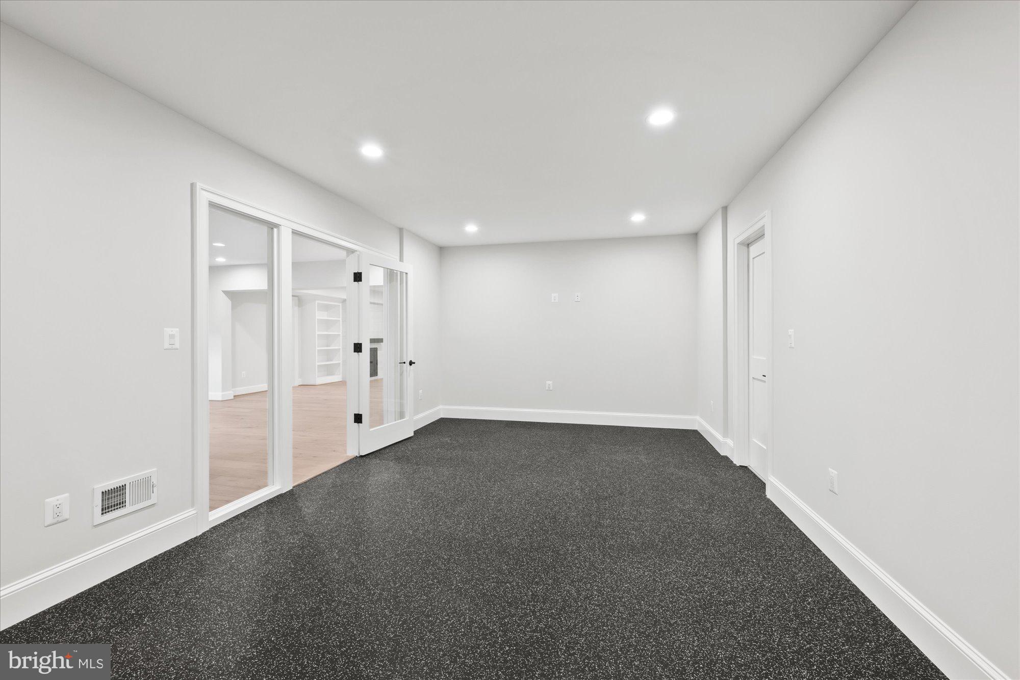 DOGWOODS - Residential