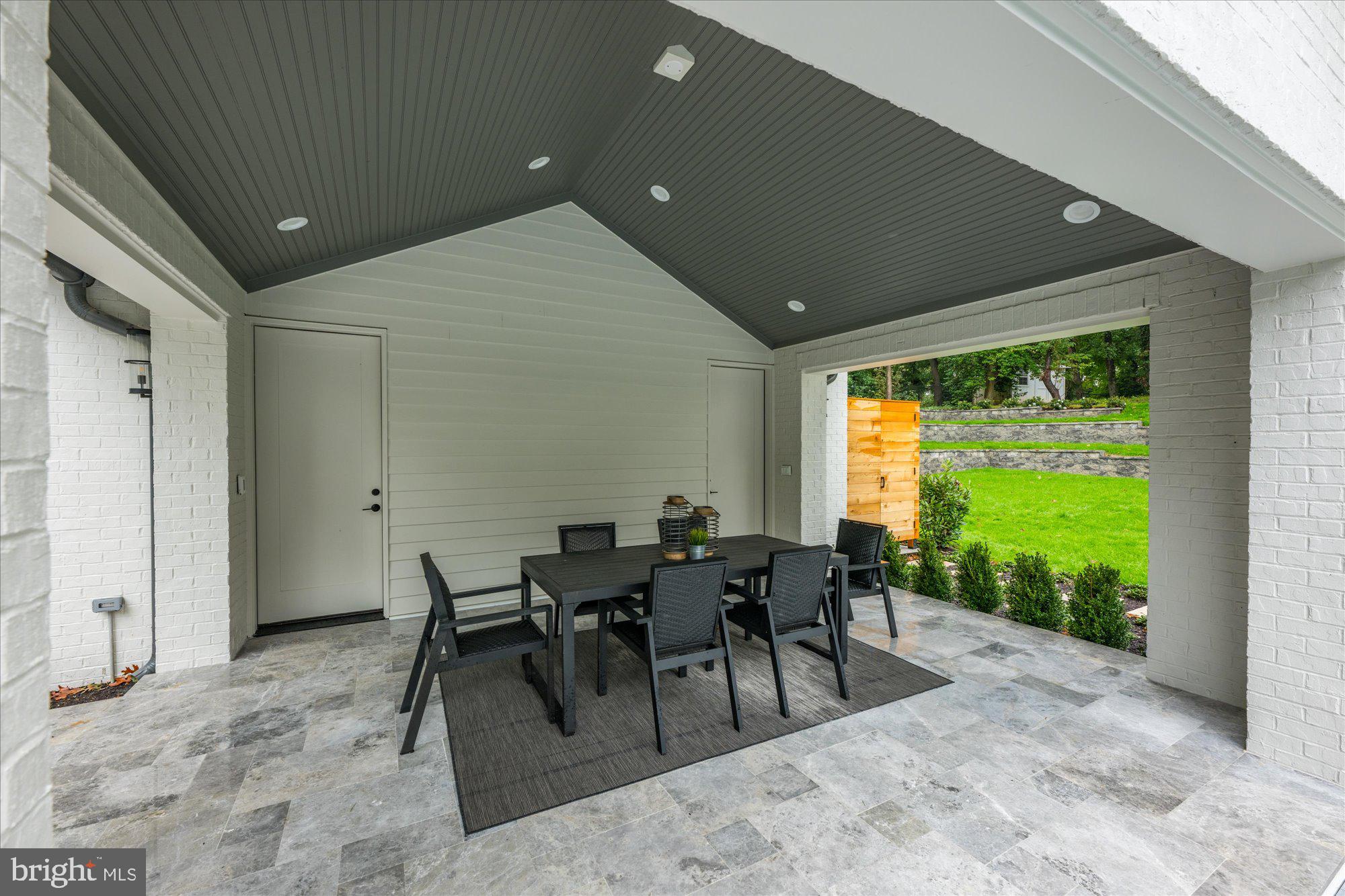 DOGWOODS - Residential