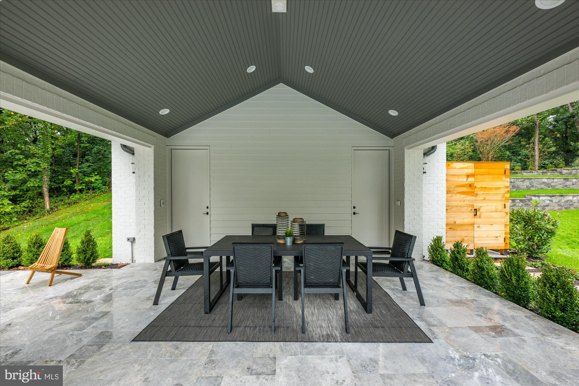 DOGWOODS - Residential