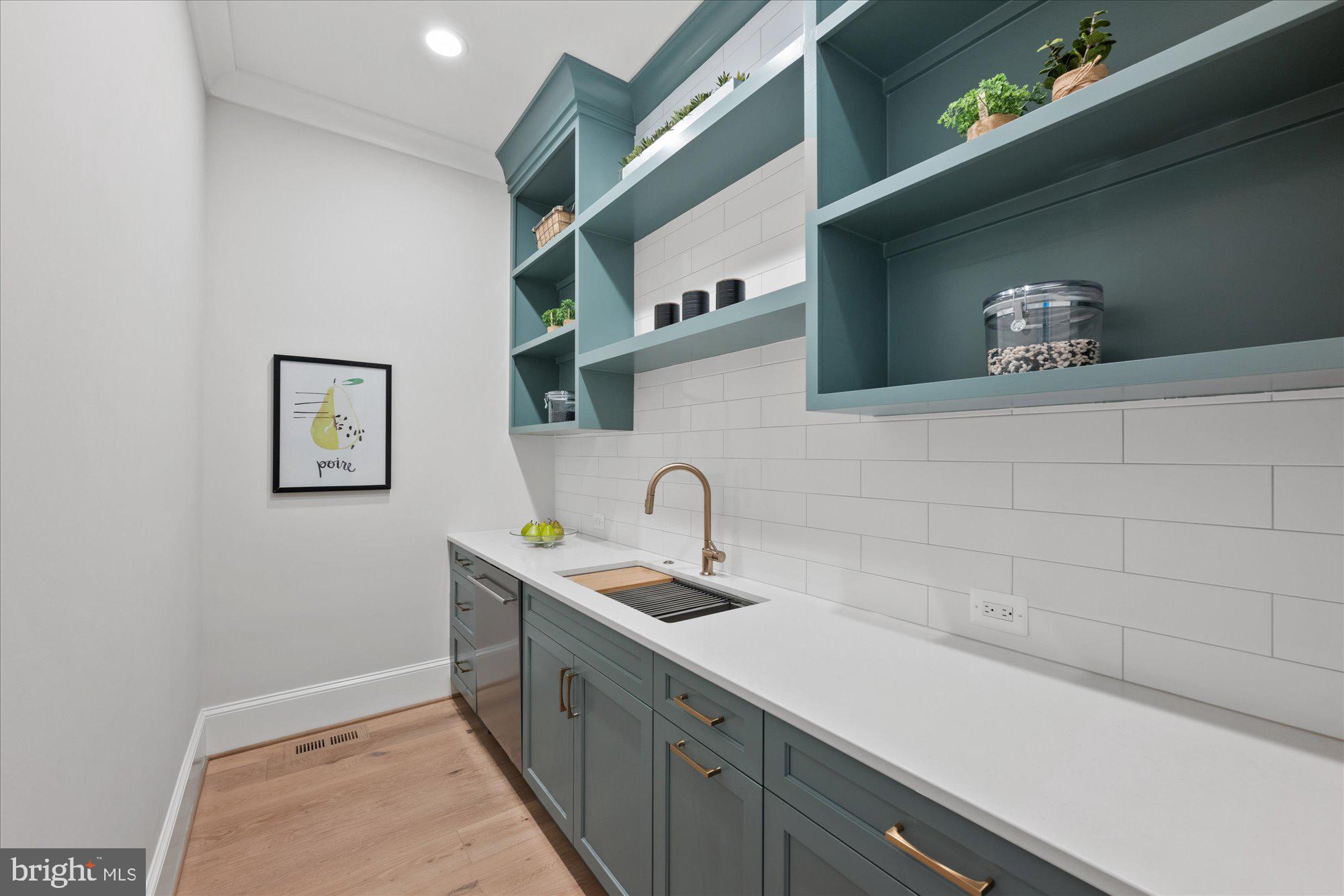 DOGWOODS - Residential