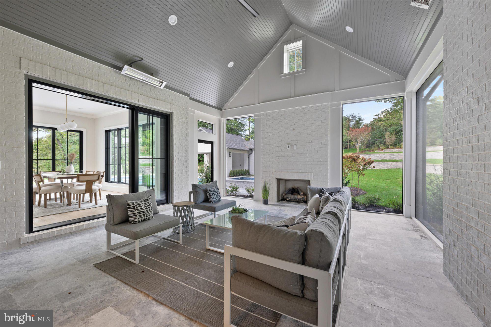 DOGWOODS - Residential