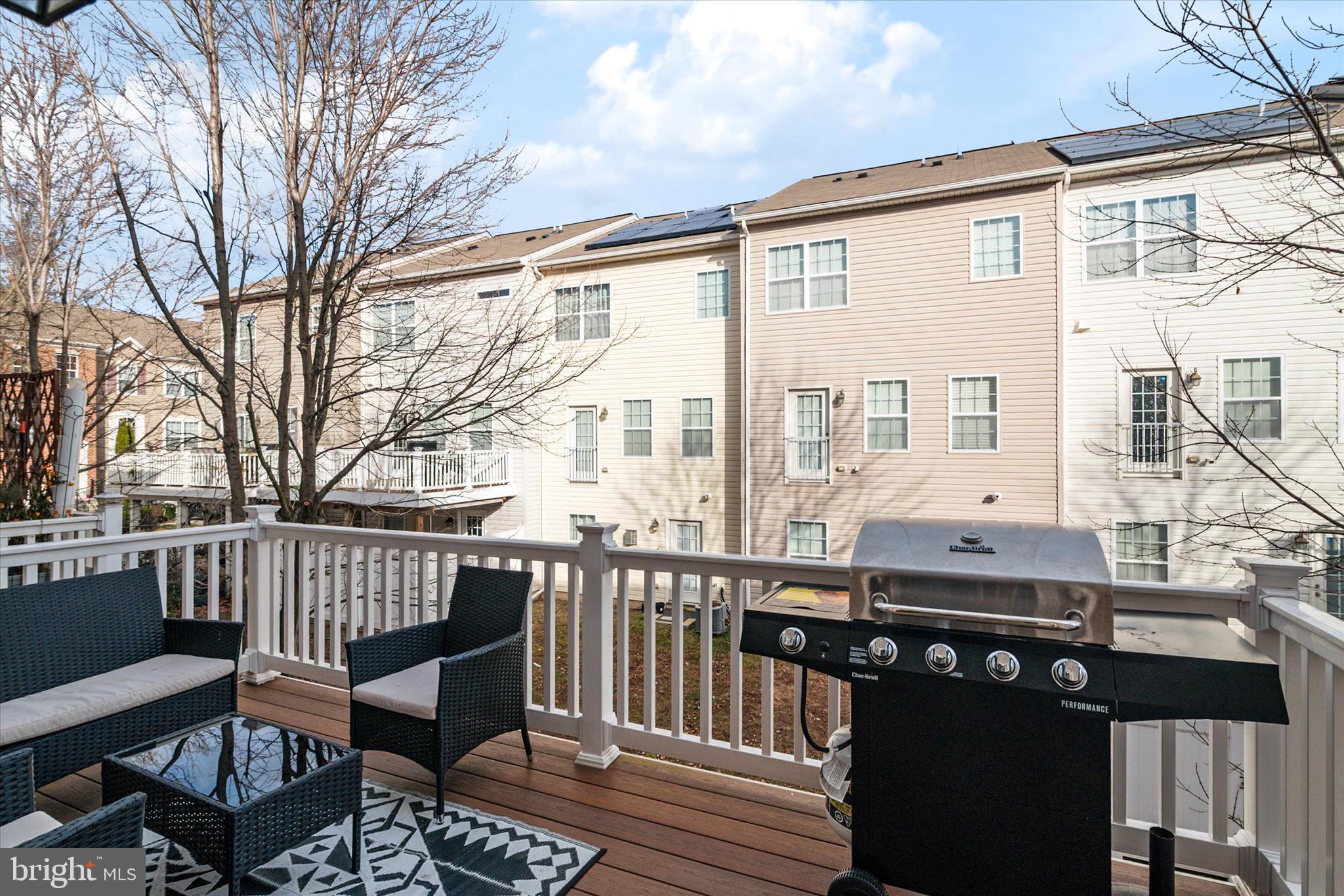 RED OAK CROSSING - Residential