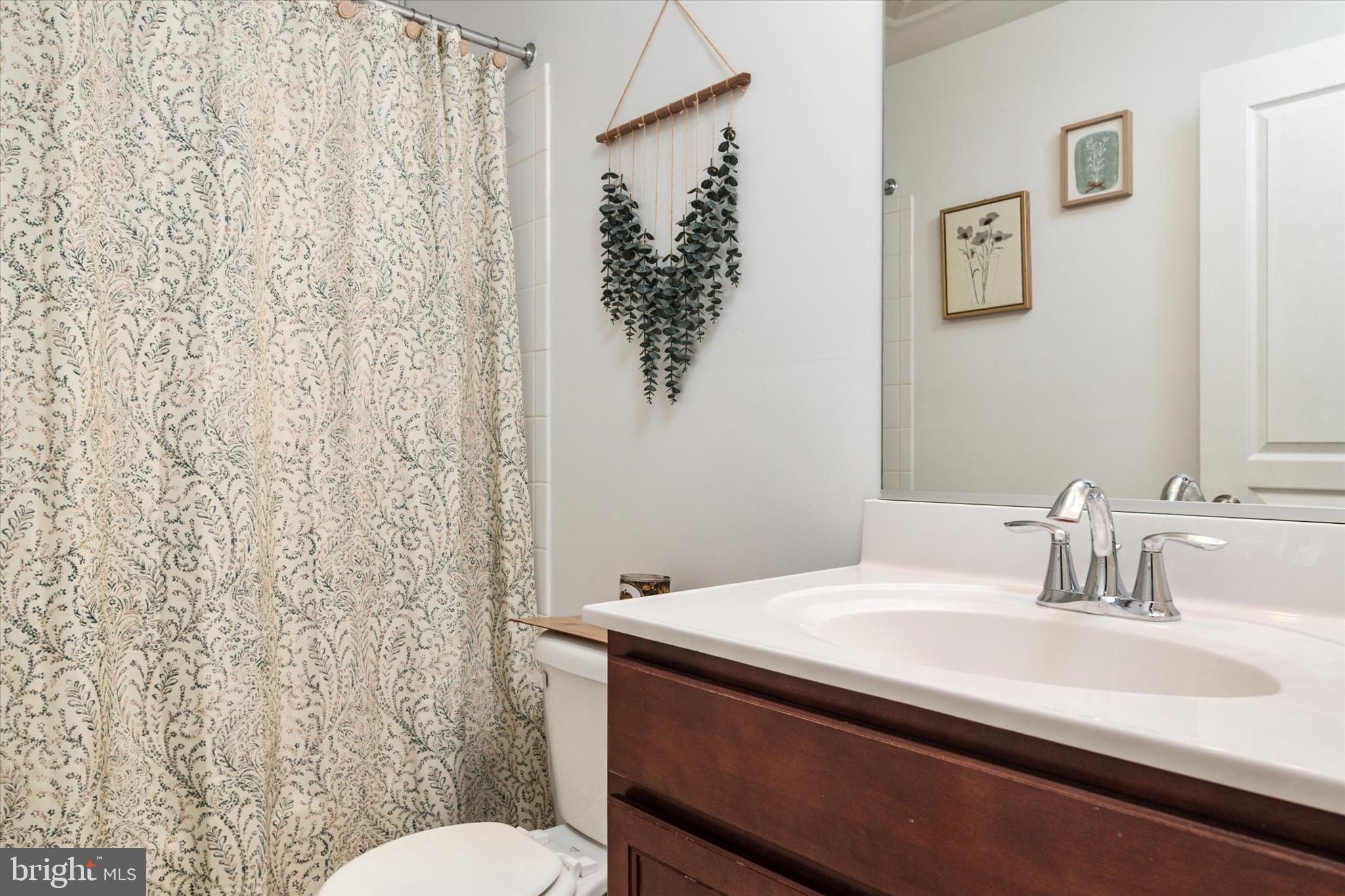 RED OAK CROSSING - Residential