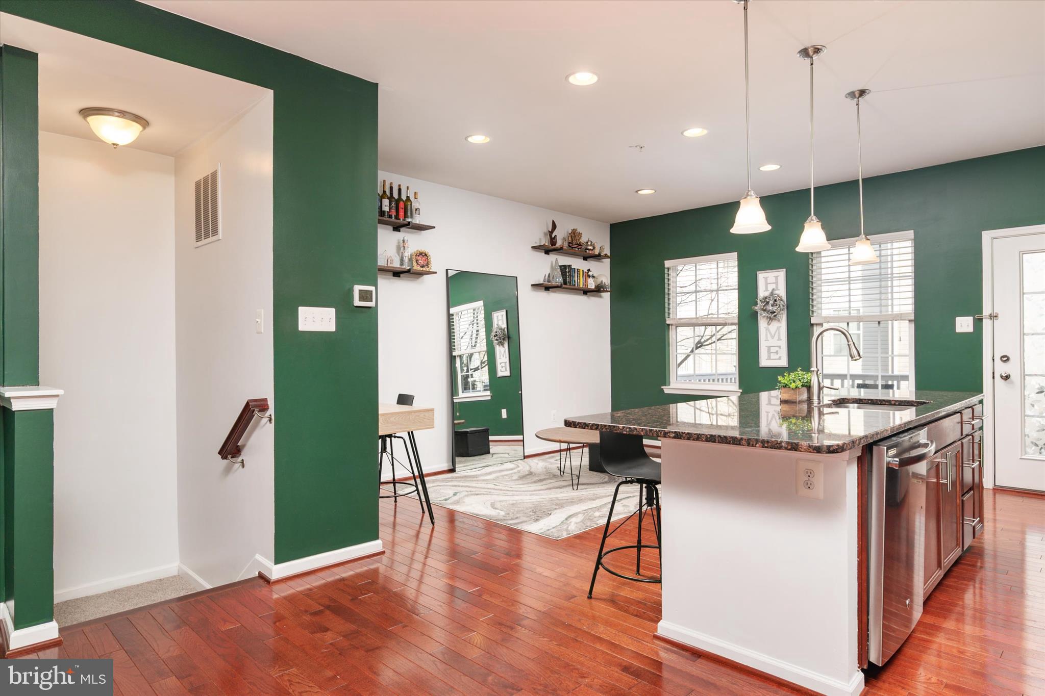 RED OAK CROSSING - Residential