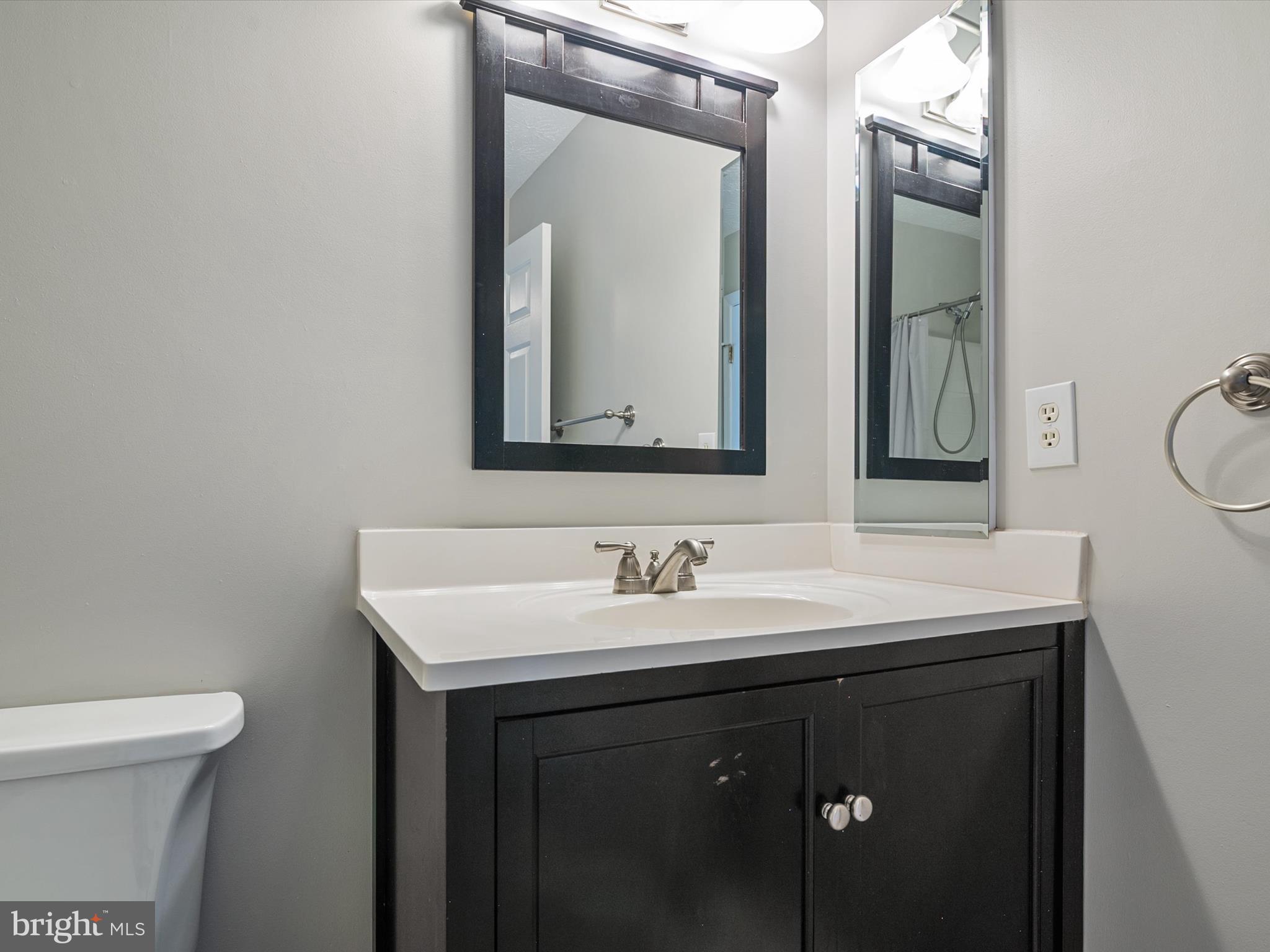 FOX CHASE - Residential