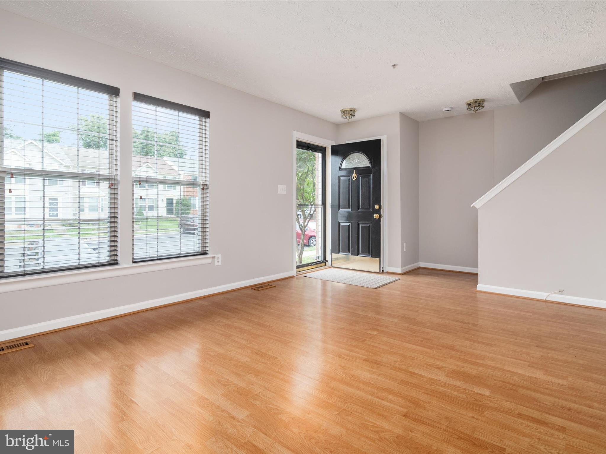 FOX CHASE - Residential