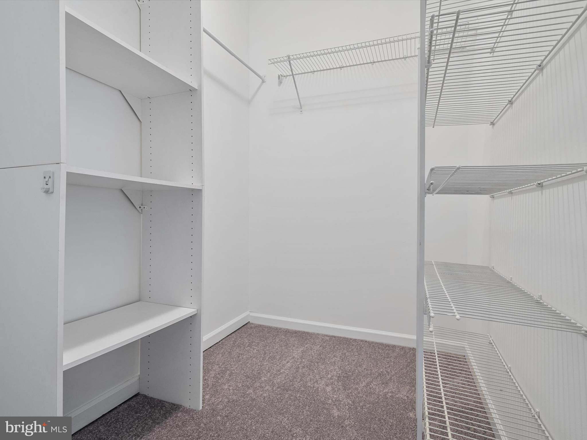 FOX CHASE - Residential