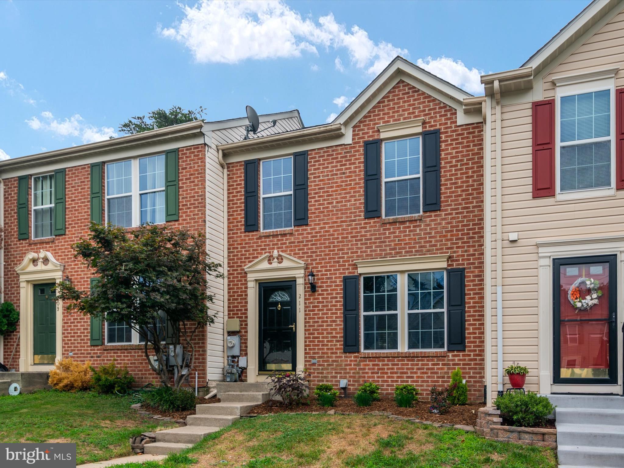 FOX CHASE - Residential