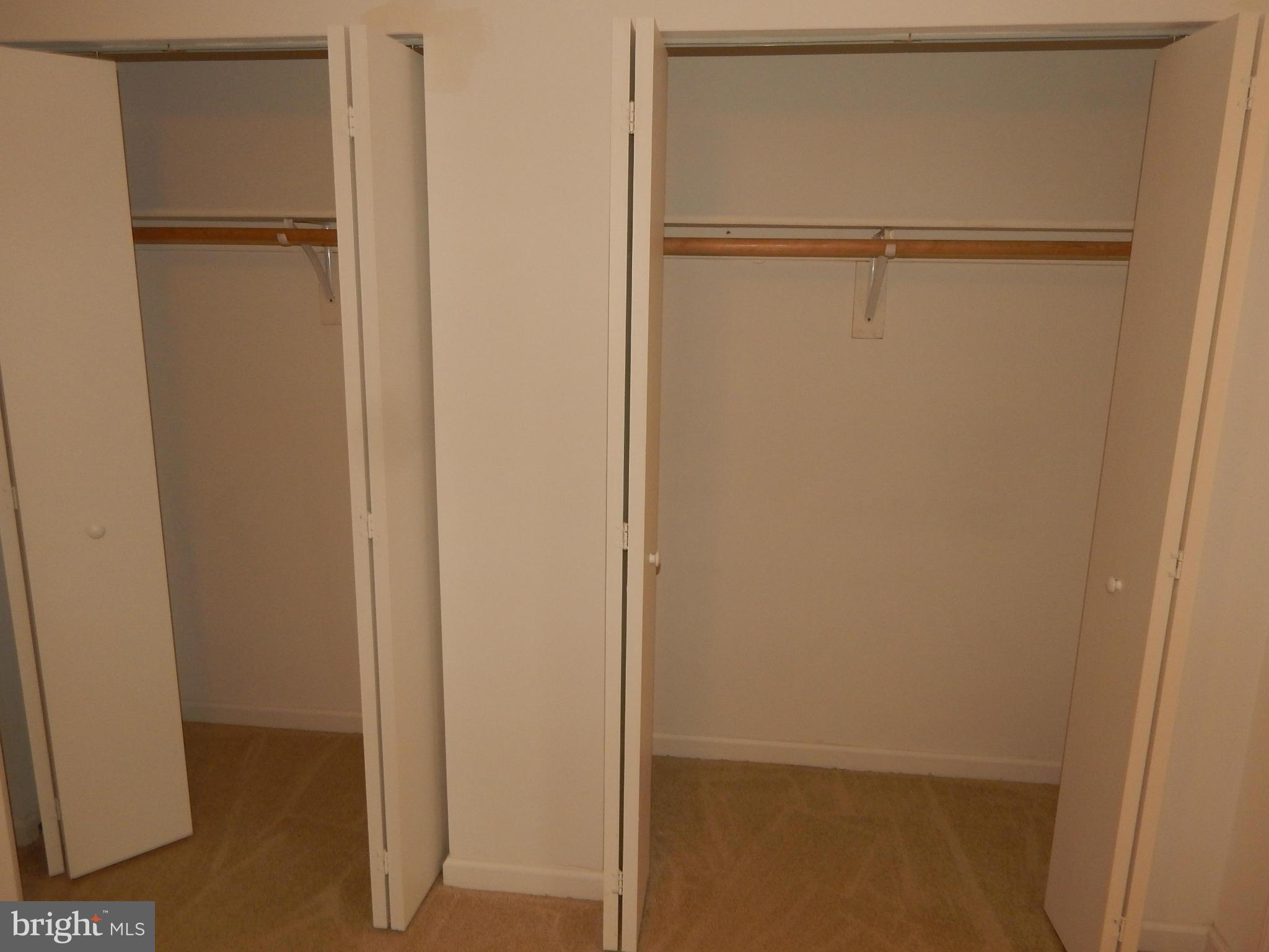 THE MEADOWS - Residential Lease