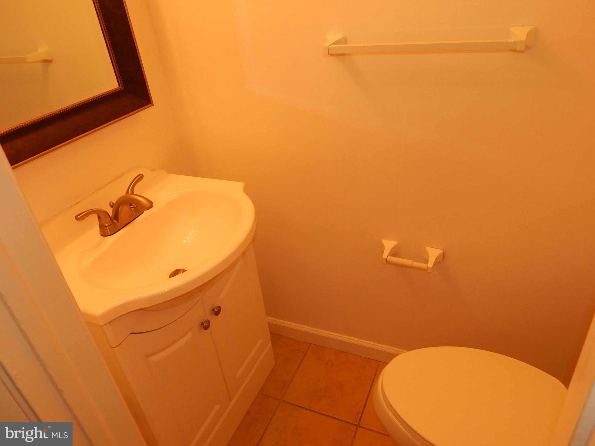 THE MEADOWS - Residential Lease