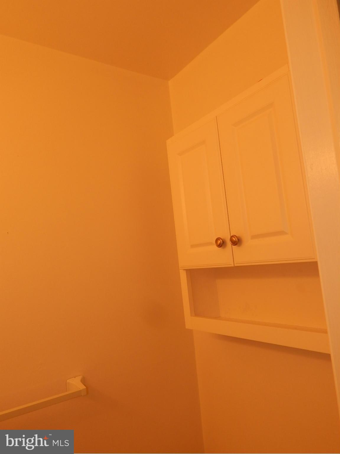 THE MEADOWS - Residential Lease