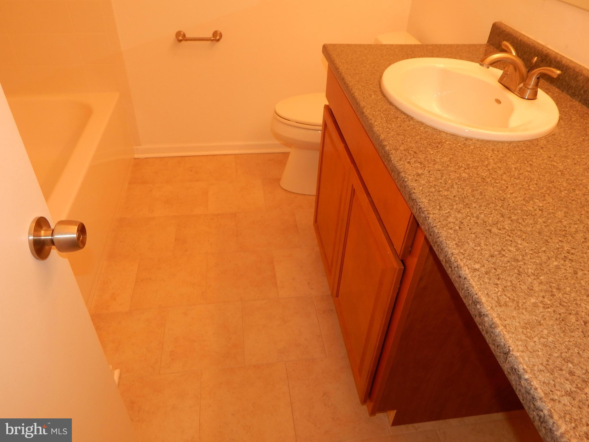 THE MEADOWS - Residential Lease