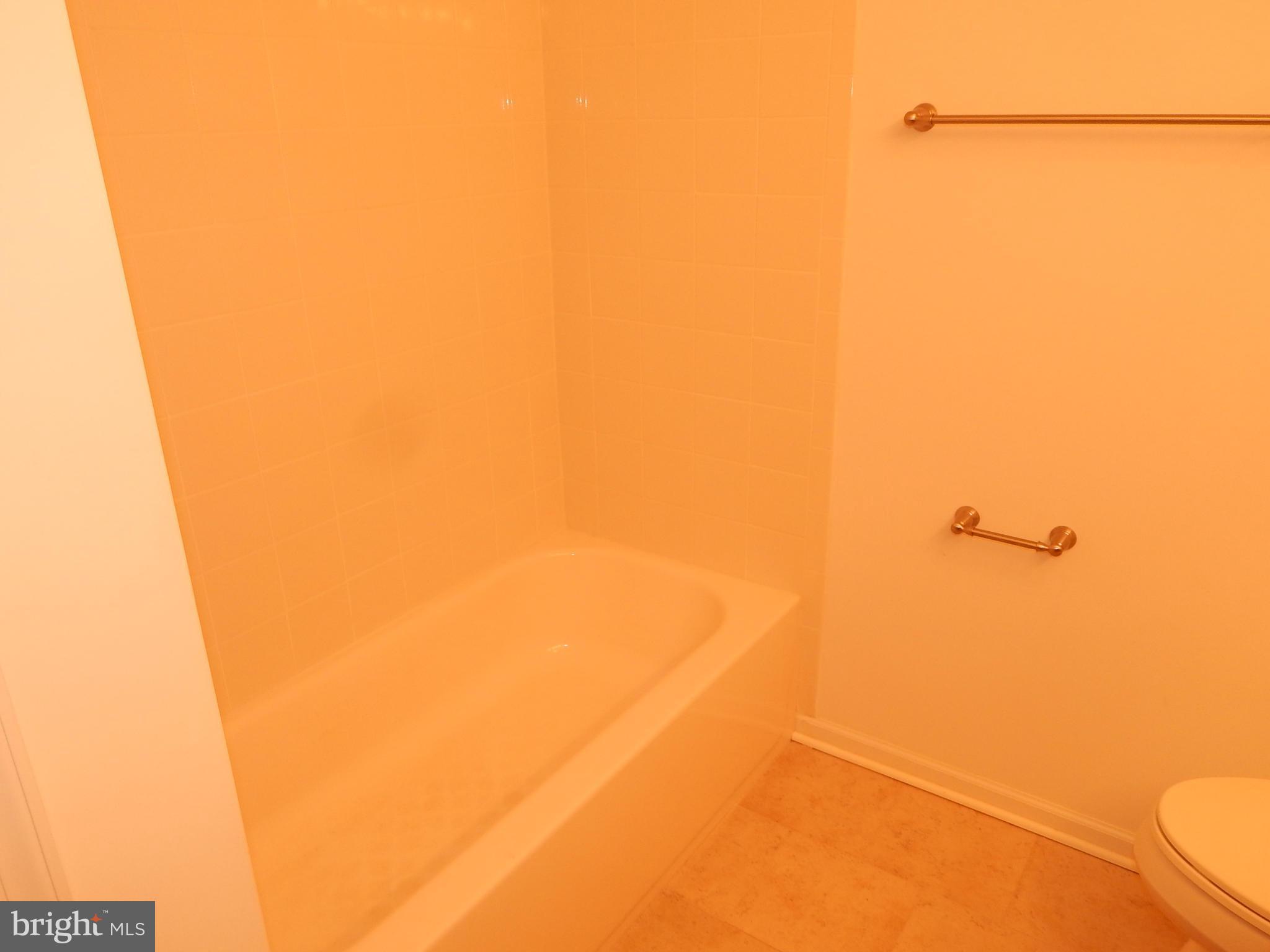 THE MEADOWS - Residential Lease