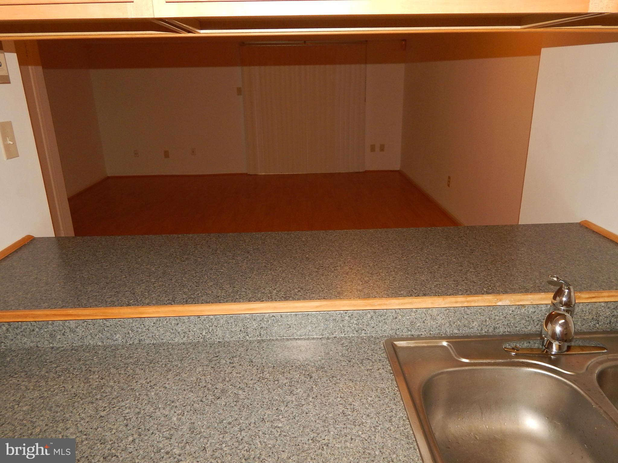 THE MEADOWS - Residential Lease