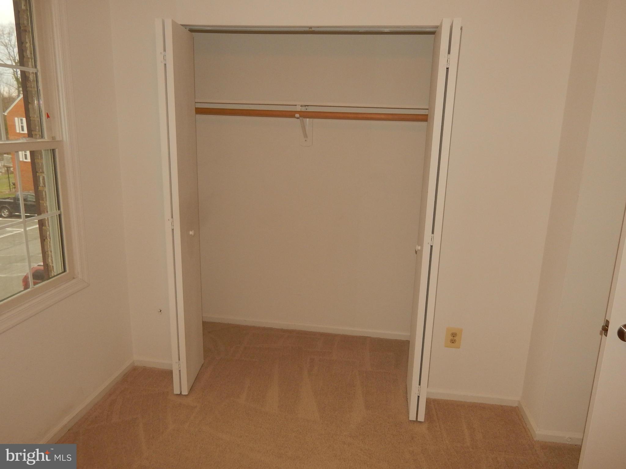 THE MEADOWS - Residential Lease