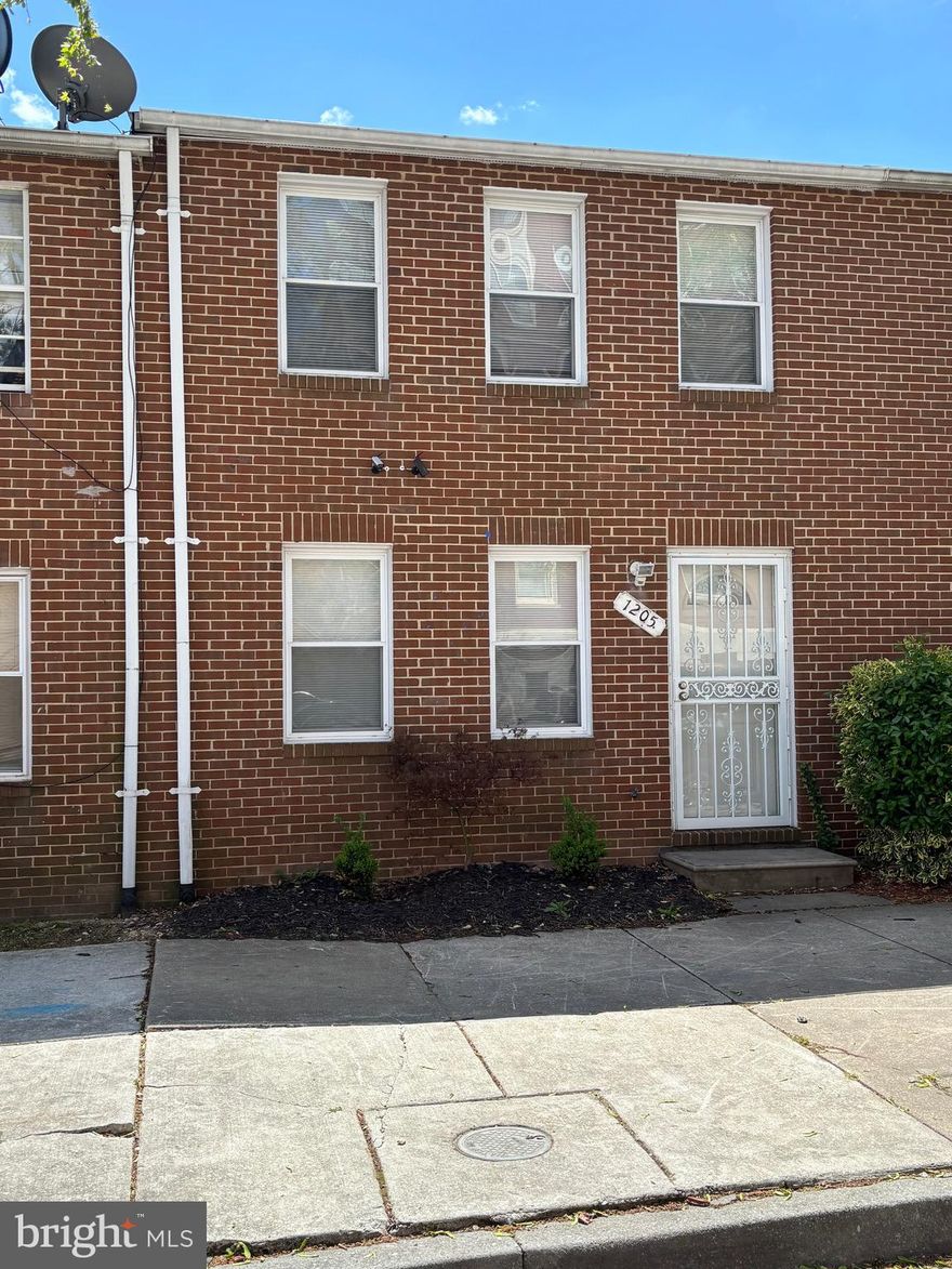 Welcome to 1205 Ashland Avenue — a well-maintained 3-bedroom, 1-bathroom townhome in the heart of Baltimore. Perfectly situated just steps from Johns Hopkins Hospital, Penn Station, and vibrant Harbor East, this home offers unbeatable access to work, school, dining, and entertainment.
Inside, you’ll find a spacious layout with natural light flowing through the main living areas. The kitchen offers new appliances, plenty of cabinet space and is ready for your personal touch. Each of the three bedrooms is generously sized, ideal for roommates, guests, or a home office.
Whether you’re a first-time buyer, investor, or someone looking for city convenience, this property is a rare find with incredible location potential.