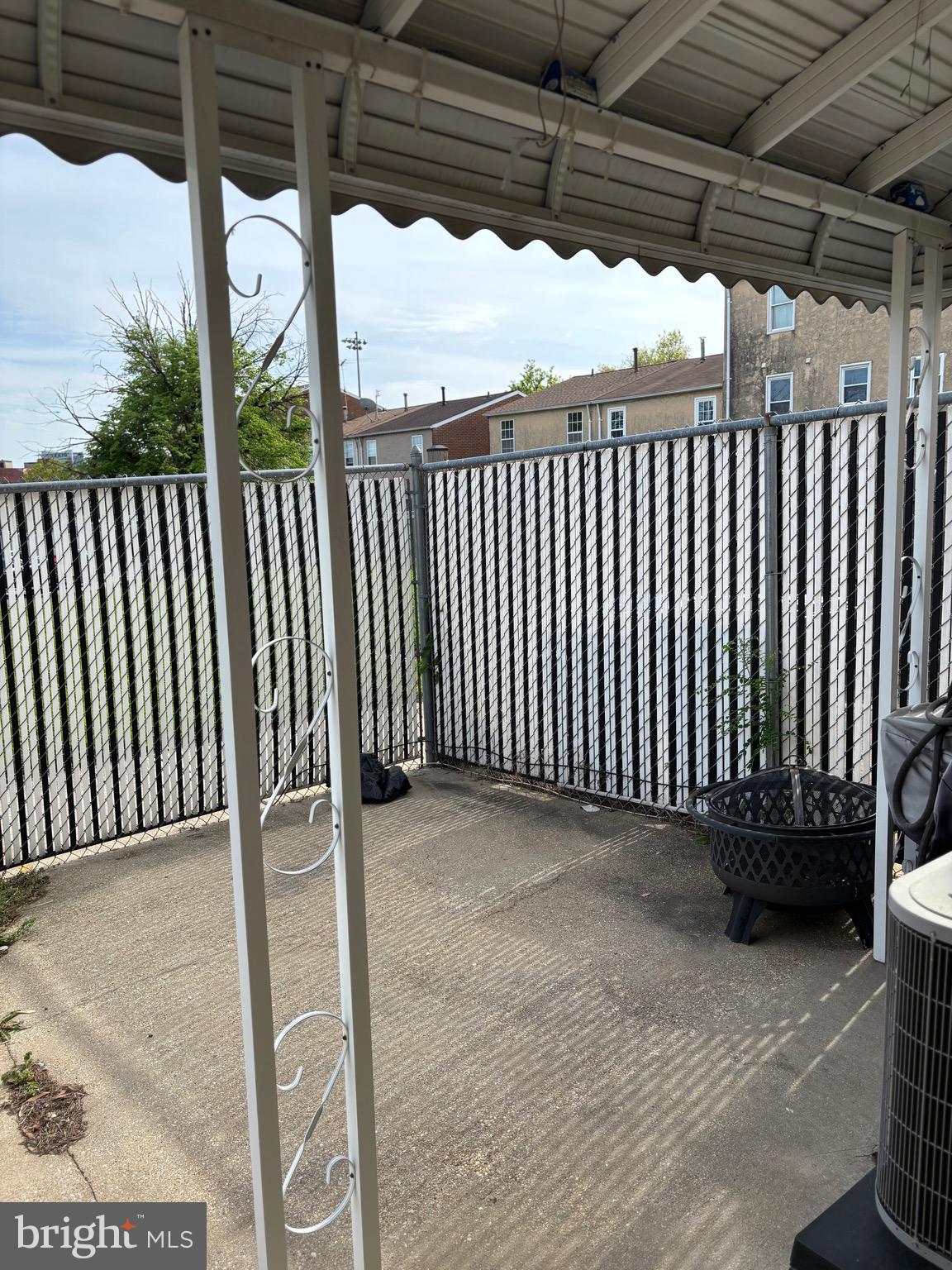 ASHLAND MEWS - Residential