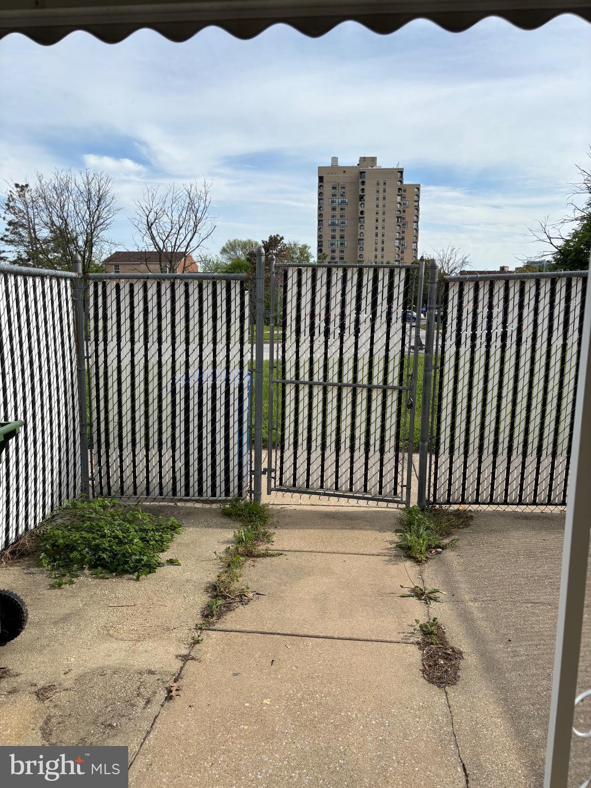 ASHLAND MEWS - Residential