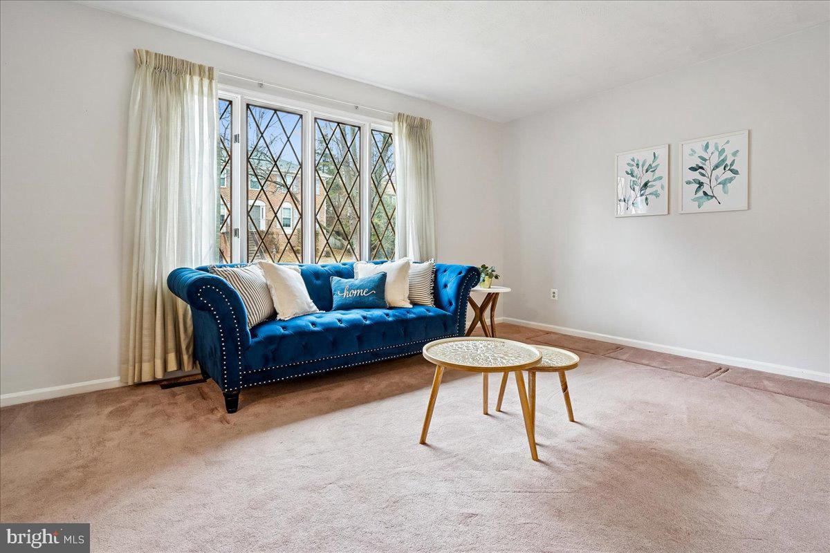 MONTCLAIR - Residential