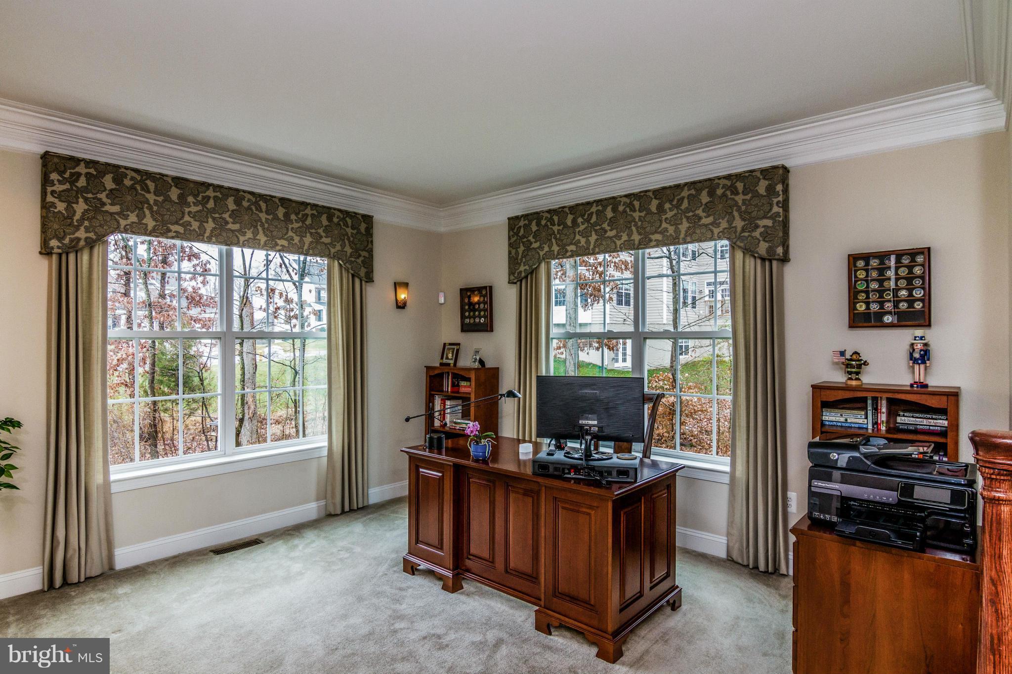 MANORS AT RIDGEFIELD ESTATES - Residential