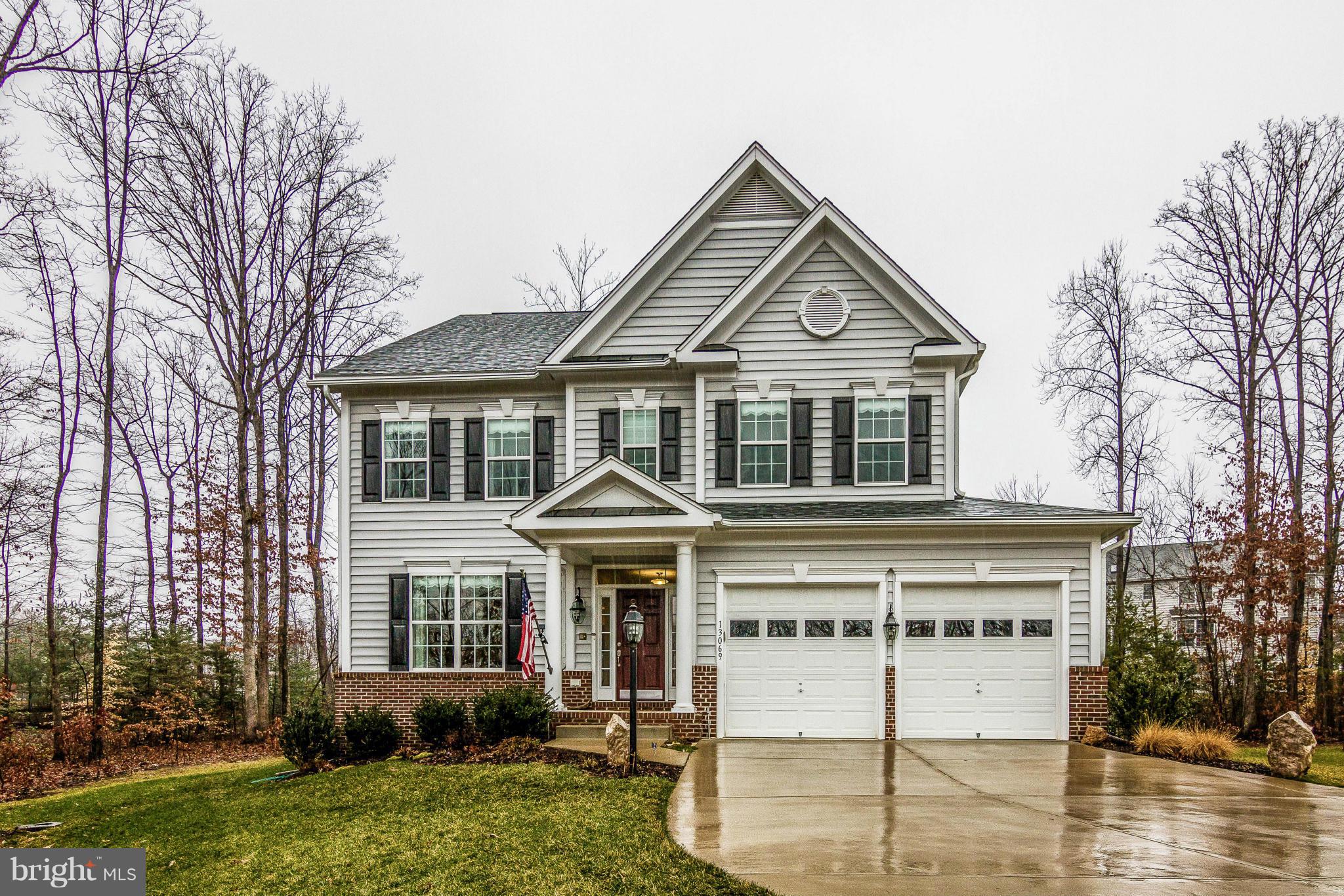 MANORS AT RIDGEFIELD ESTATES - Residential