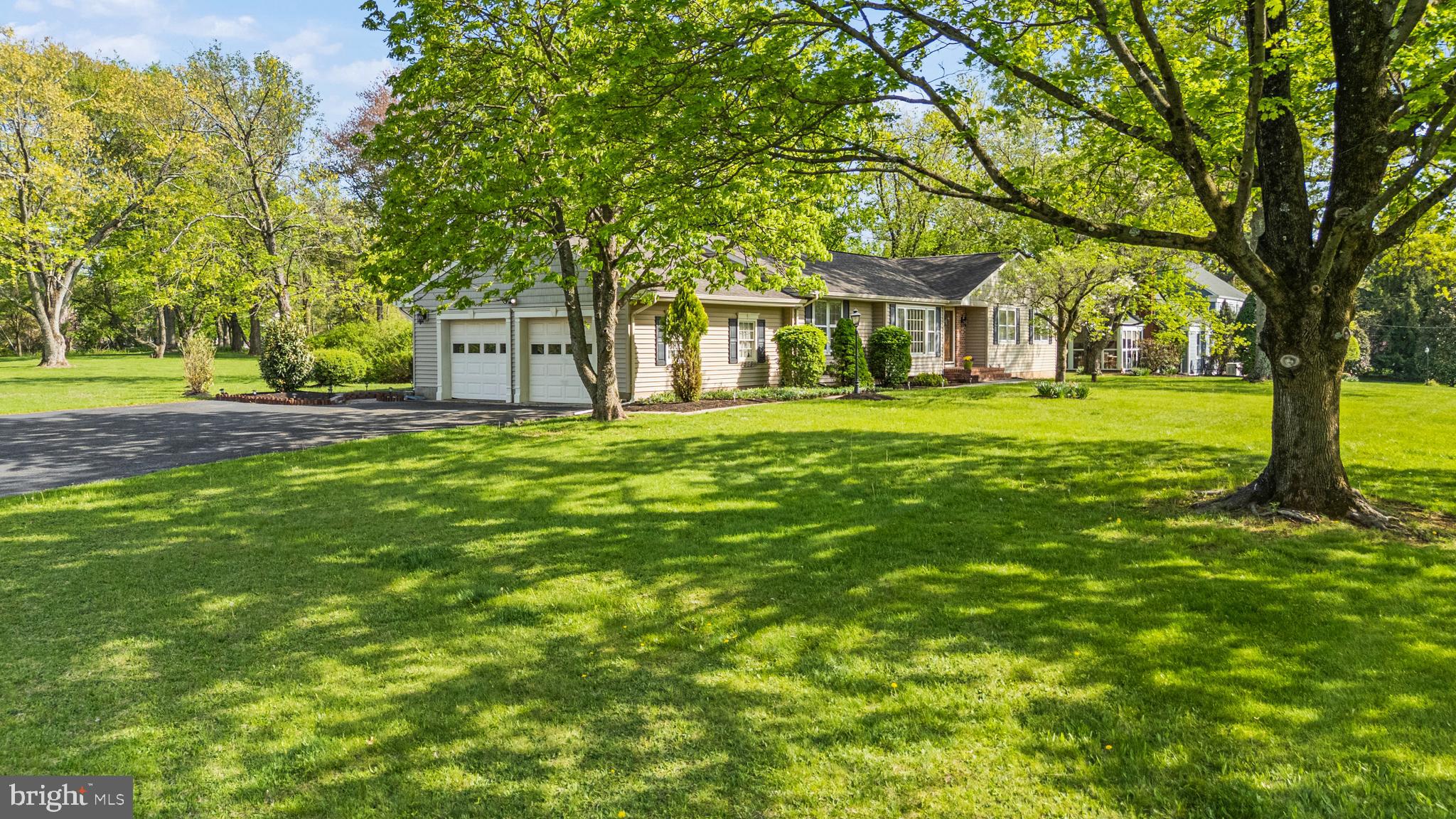 109 WILLOW ROAD