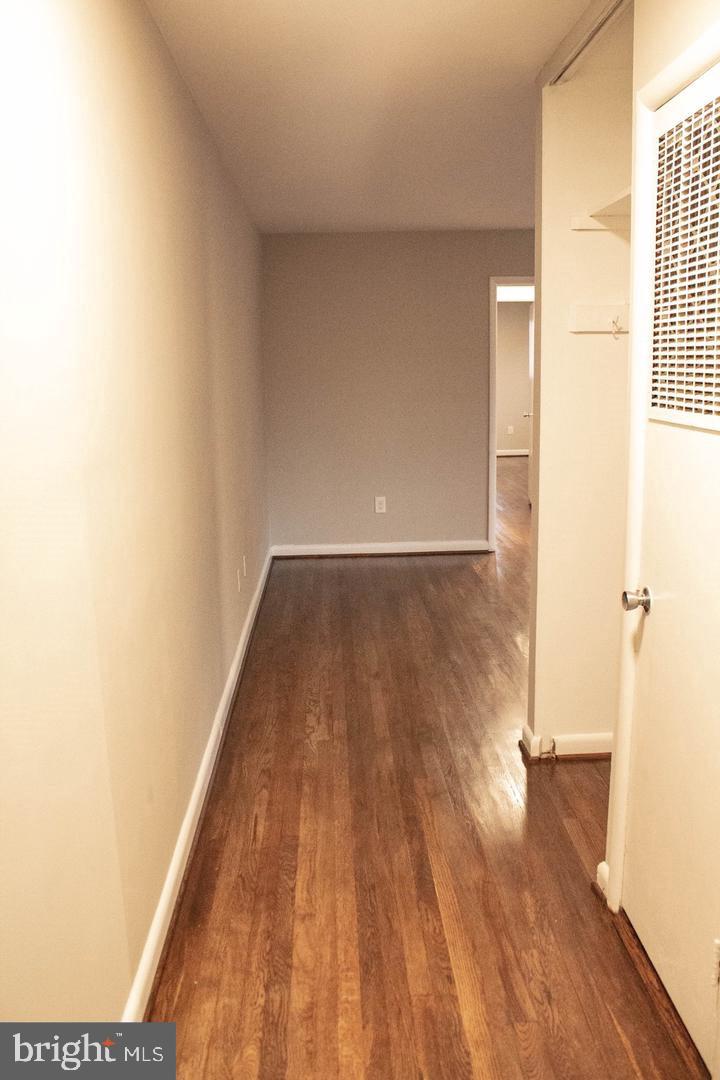 PARKSIDE CONDOMINIUMS - Residential Lease