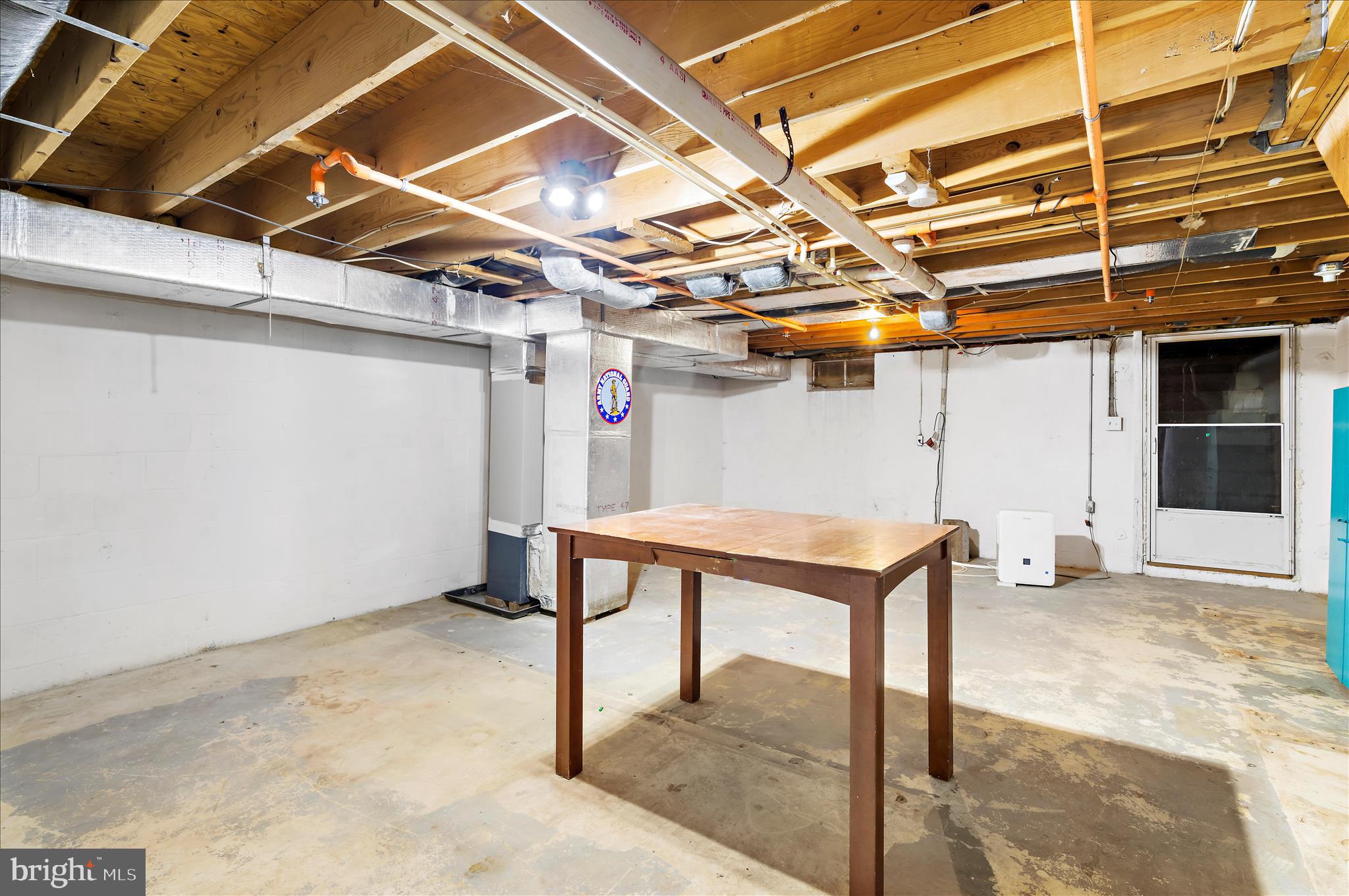 KIMBERLY WOODS - Residential