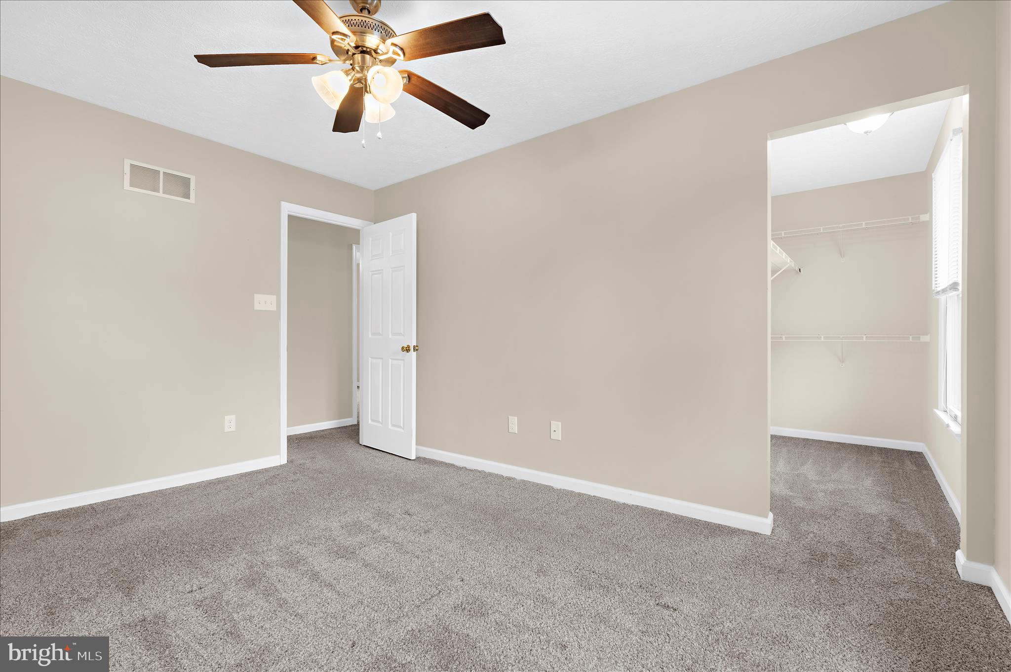 KIMBERLY WOODS - Residential