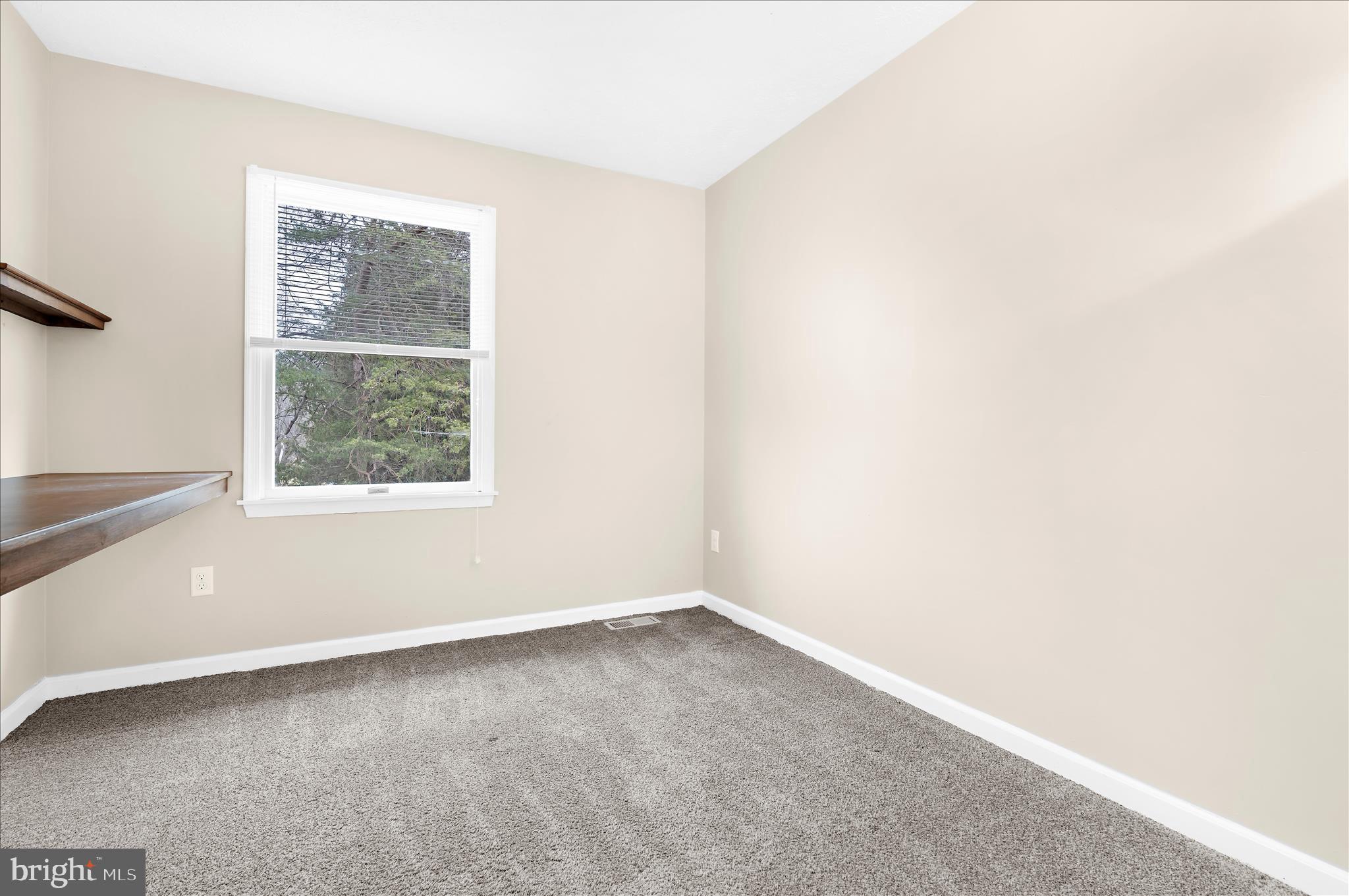 KIMBERLY WOODS - Residential