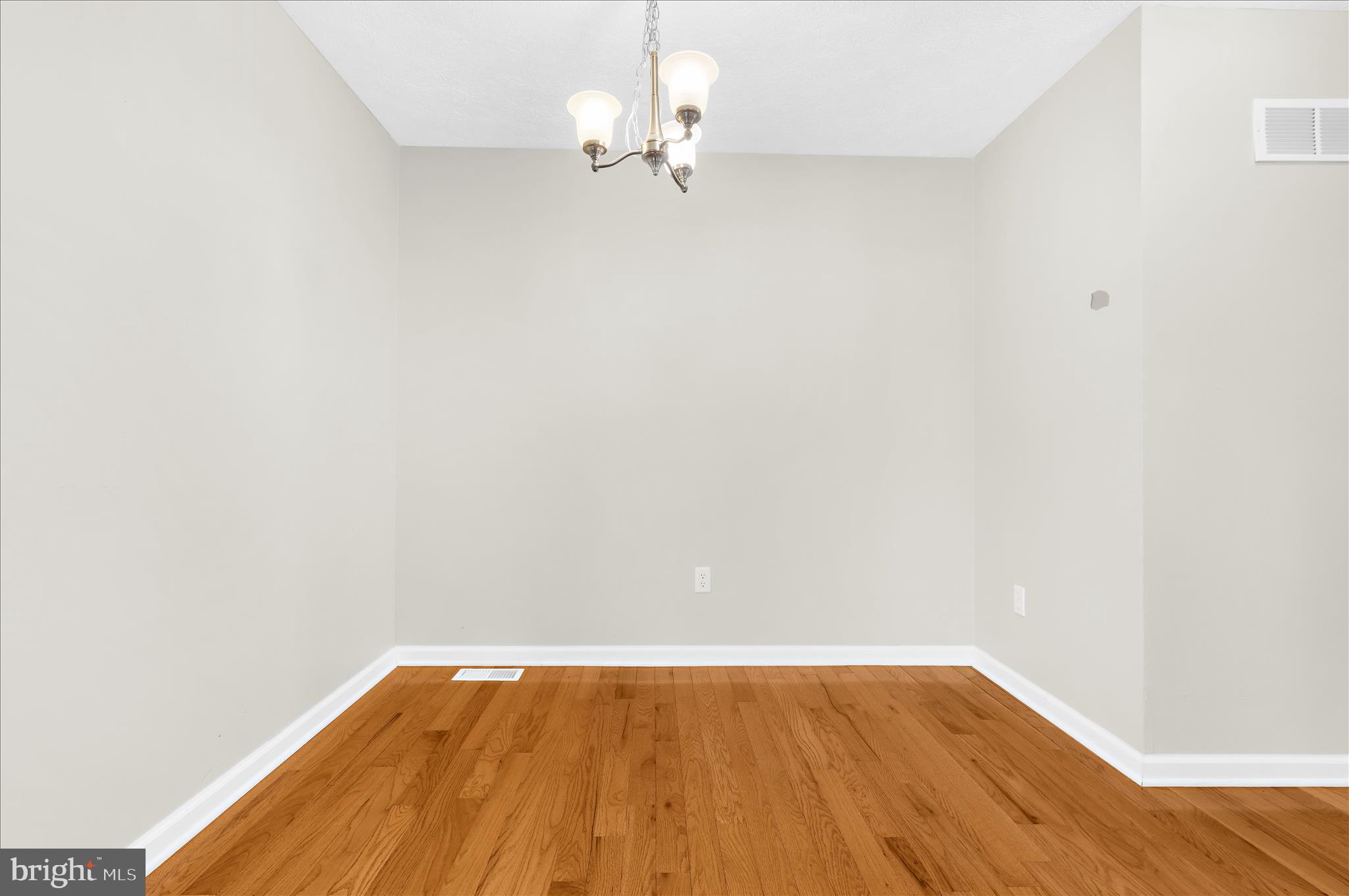 KIMBERLY WOODS - Residential