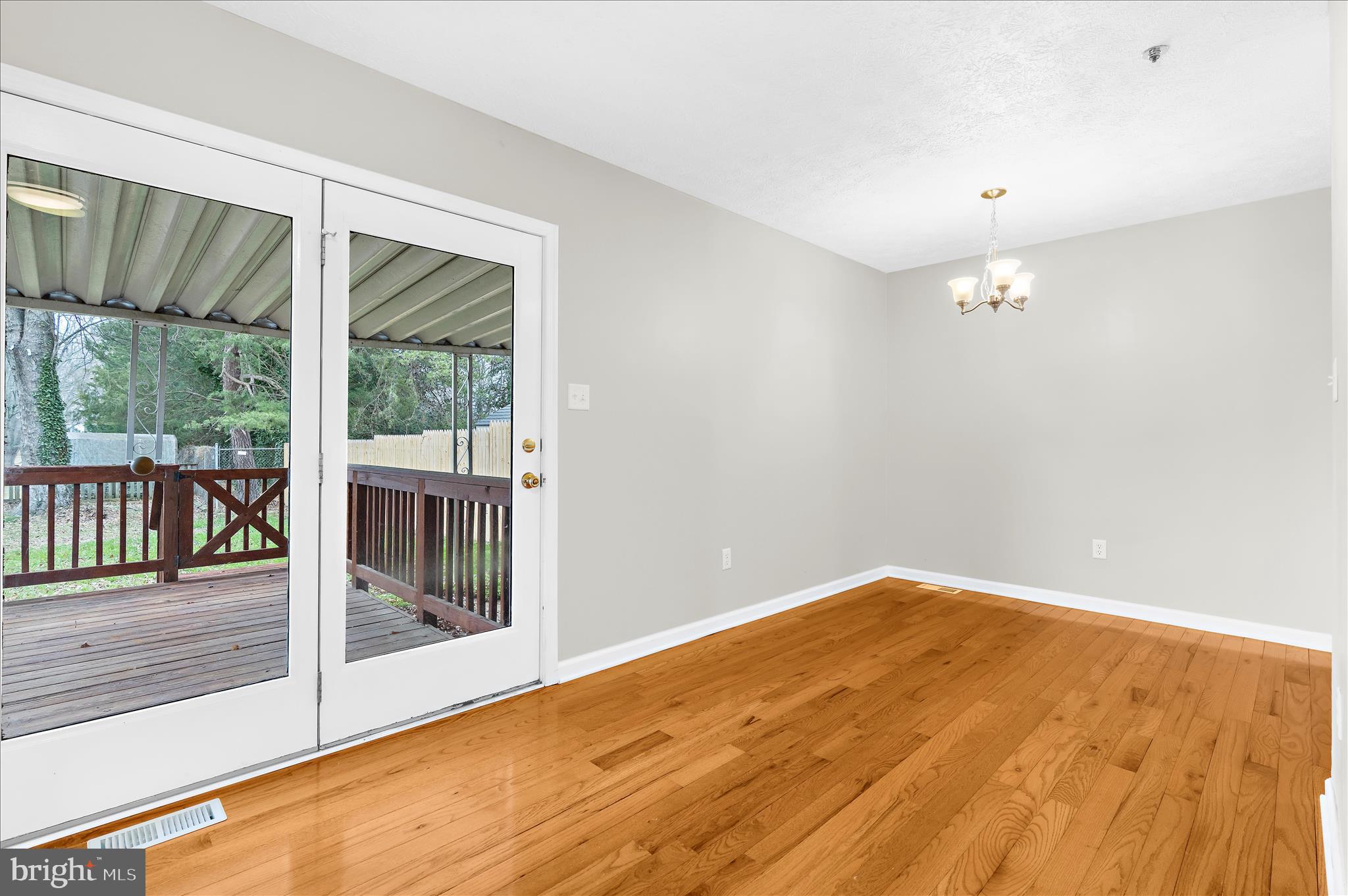 KIMBERLY WOODS - Residential