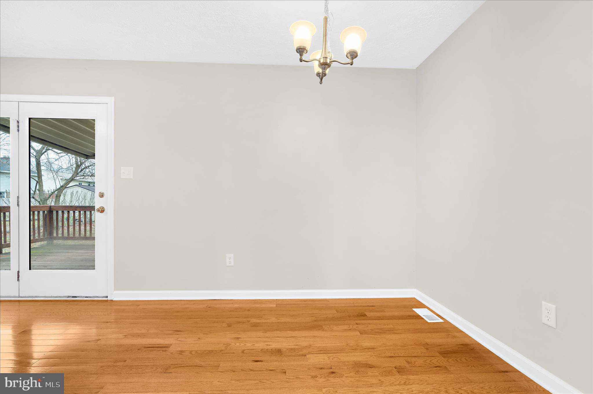 KIMBERLY WOODS - Residential