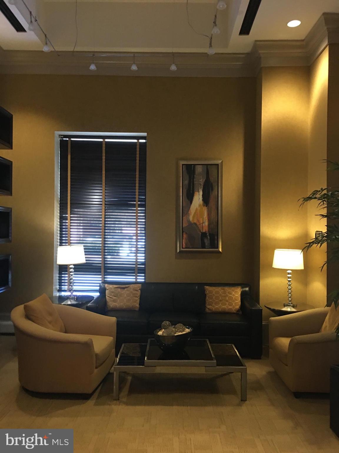 THE ROYALTON - Residential Lease