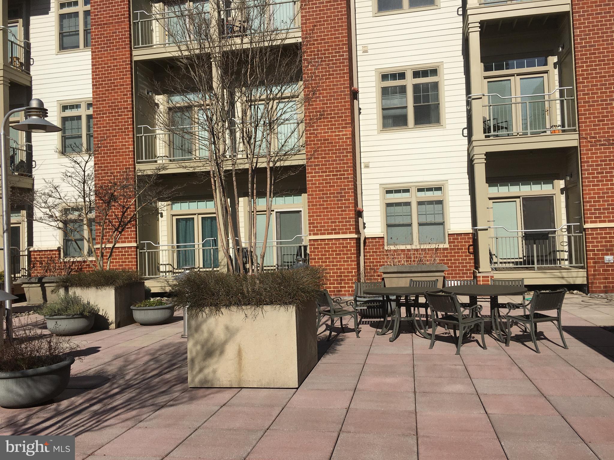 THE ROYALTON - Residential Lease