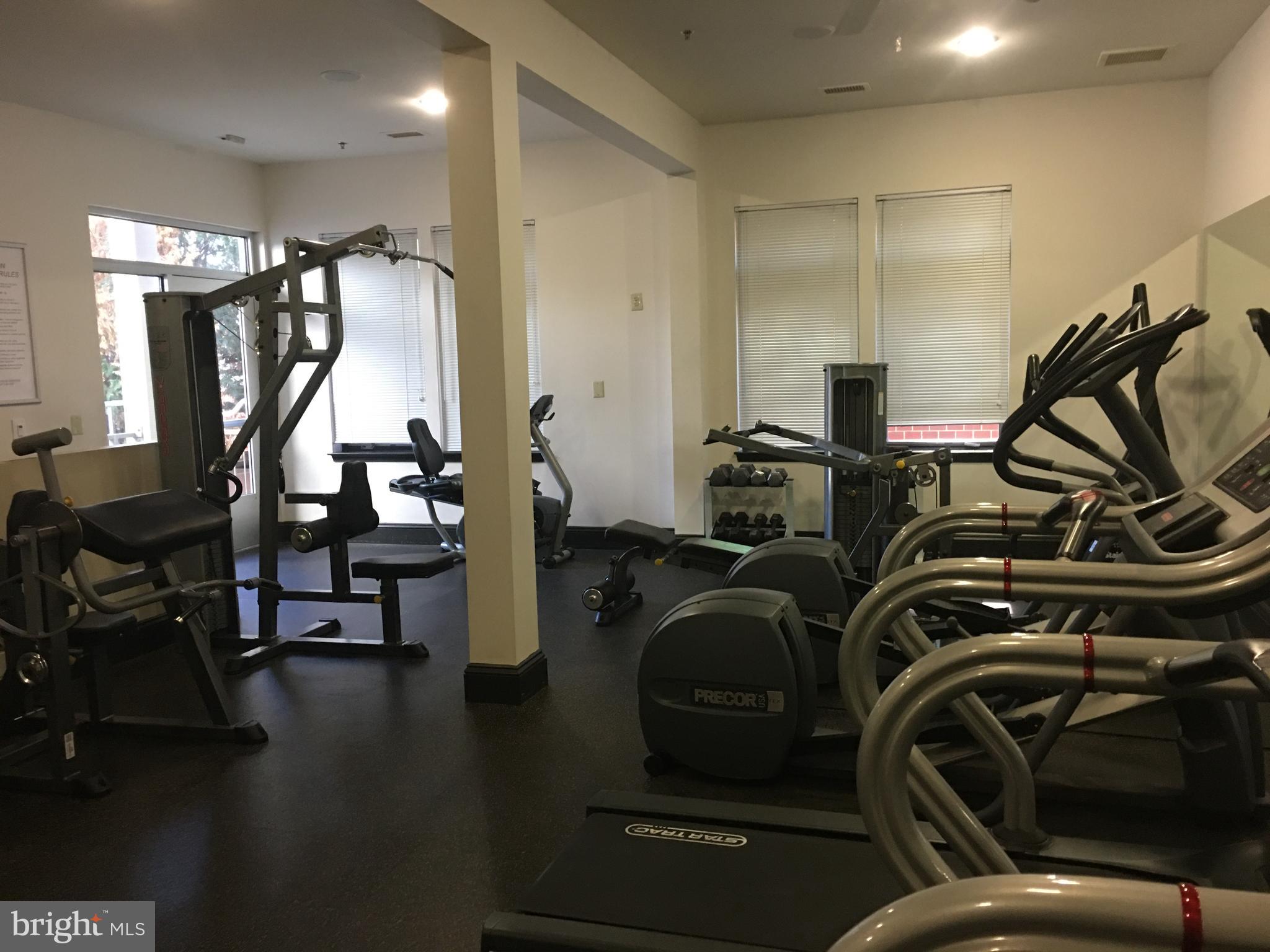 THE ROYALTON - Residential Lease