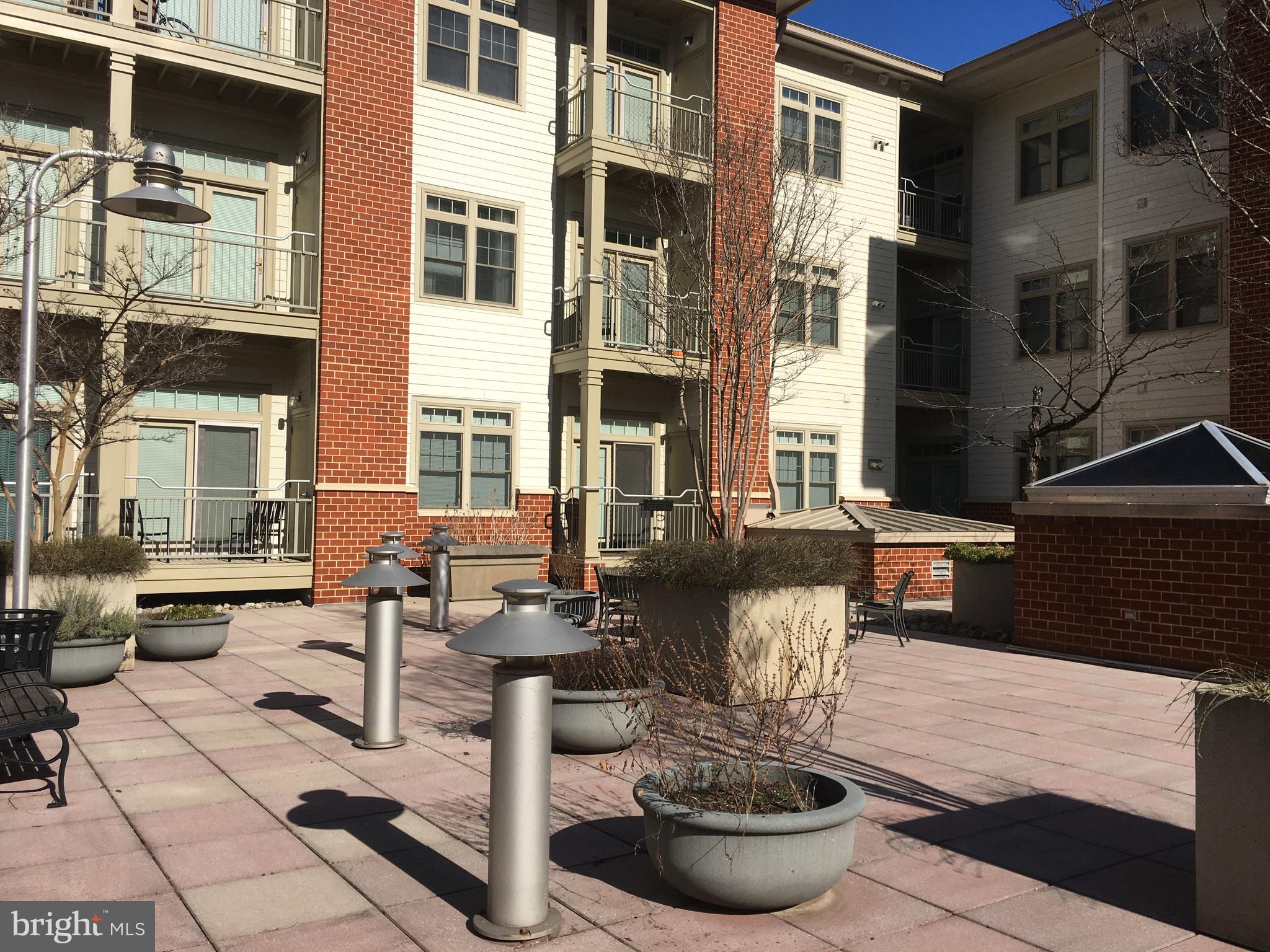 THE ROYALTON - Residential Lease