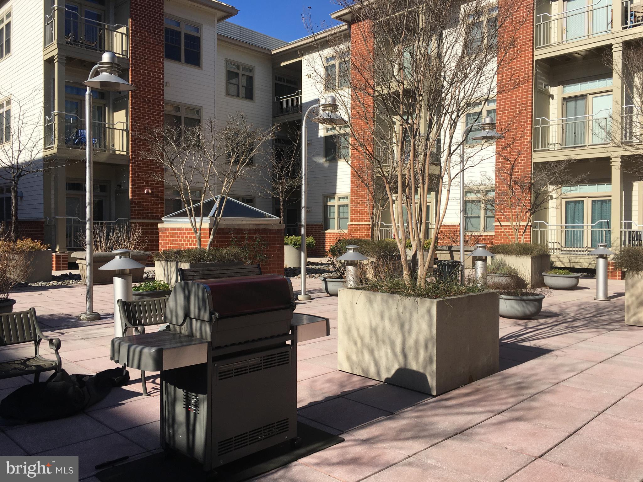 THE ROYALTON - Residential Lease