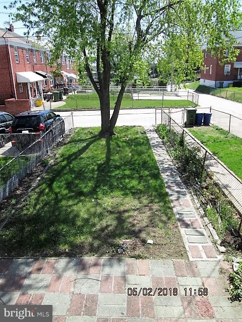 IDLEWOOD - Residential