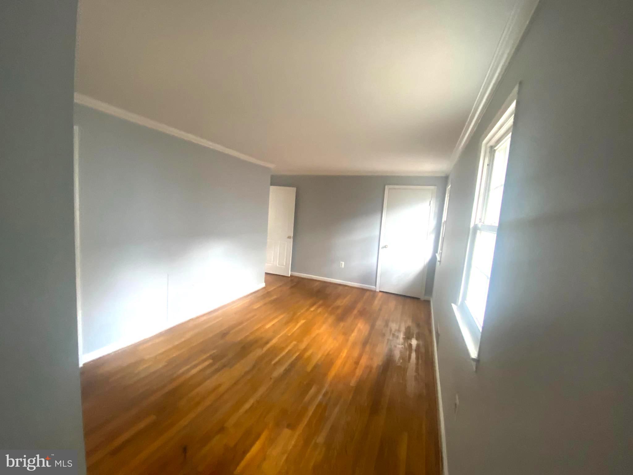 GREENWICH HILL - Residential Lease