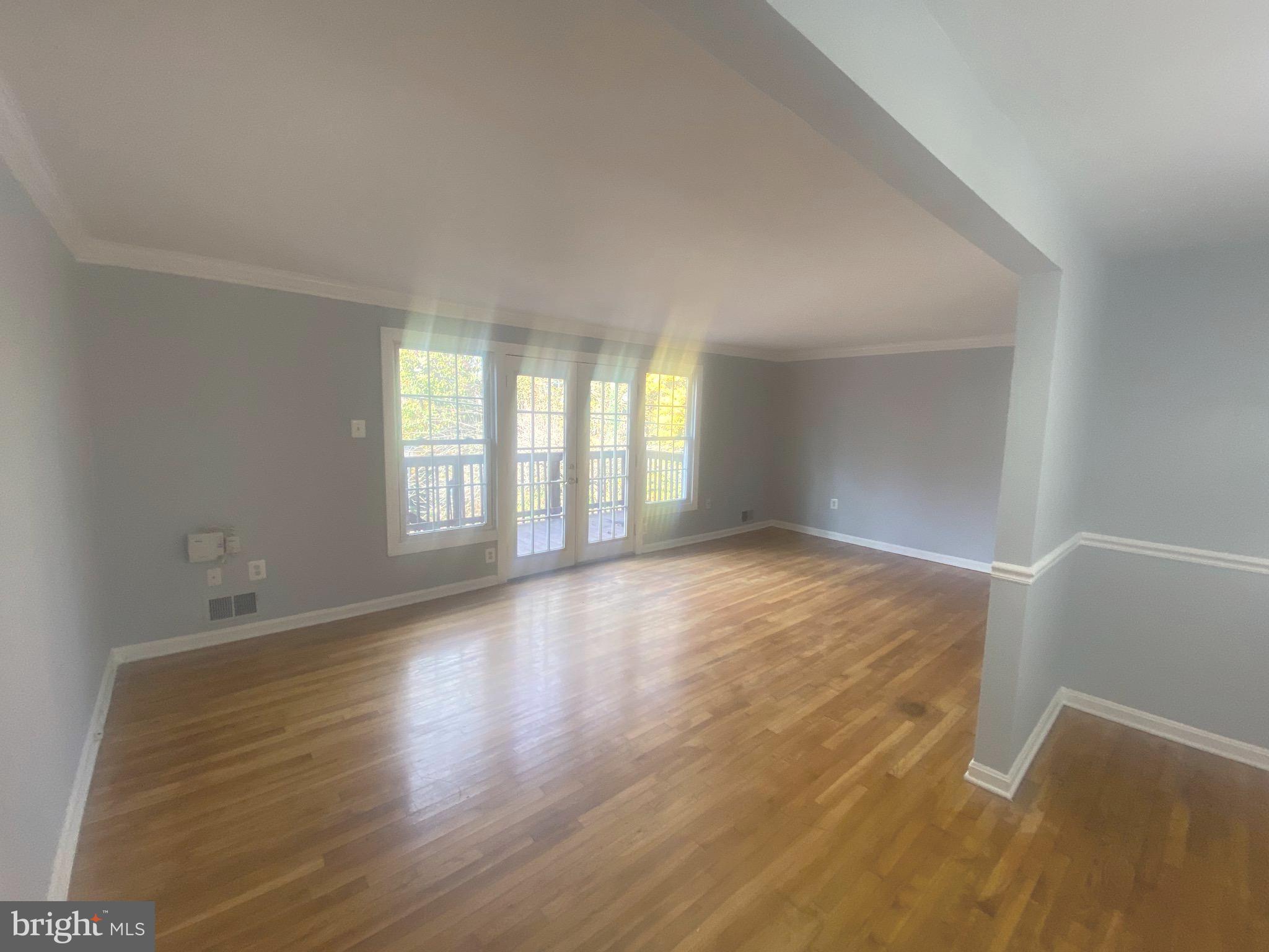 GREENWICH HILL - Residential Lease