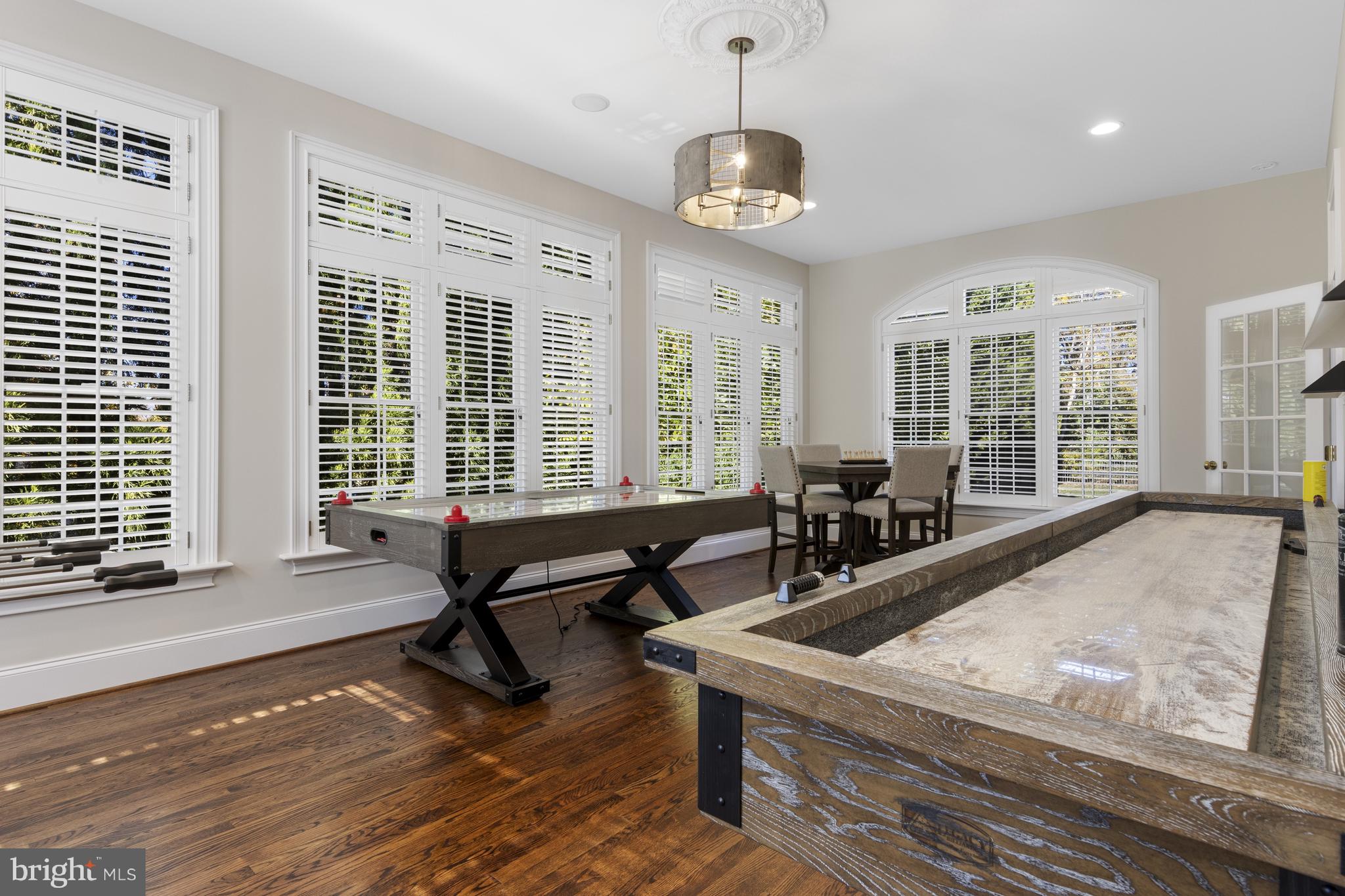 BAYARD MEADOWS - Residential