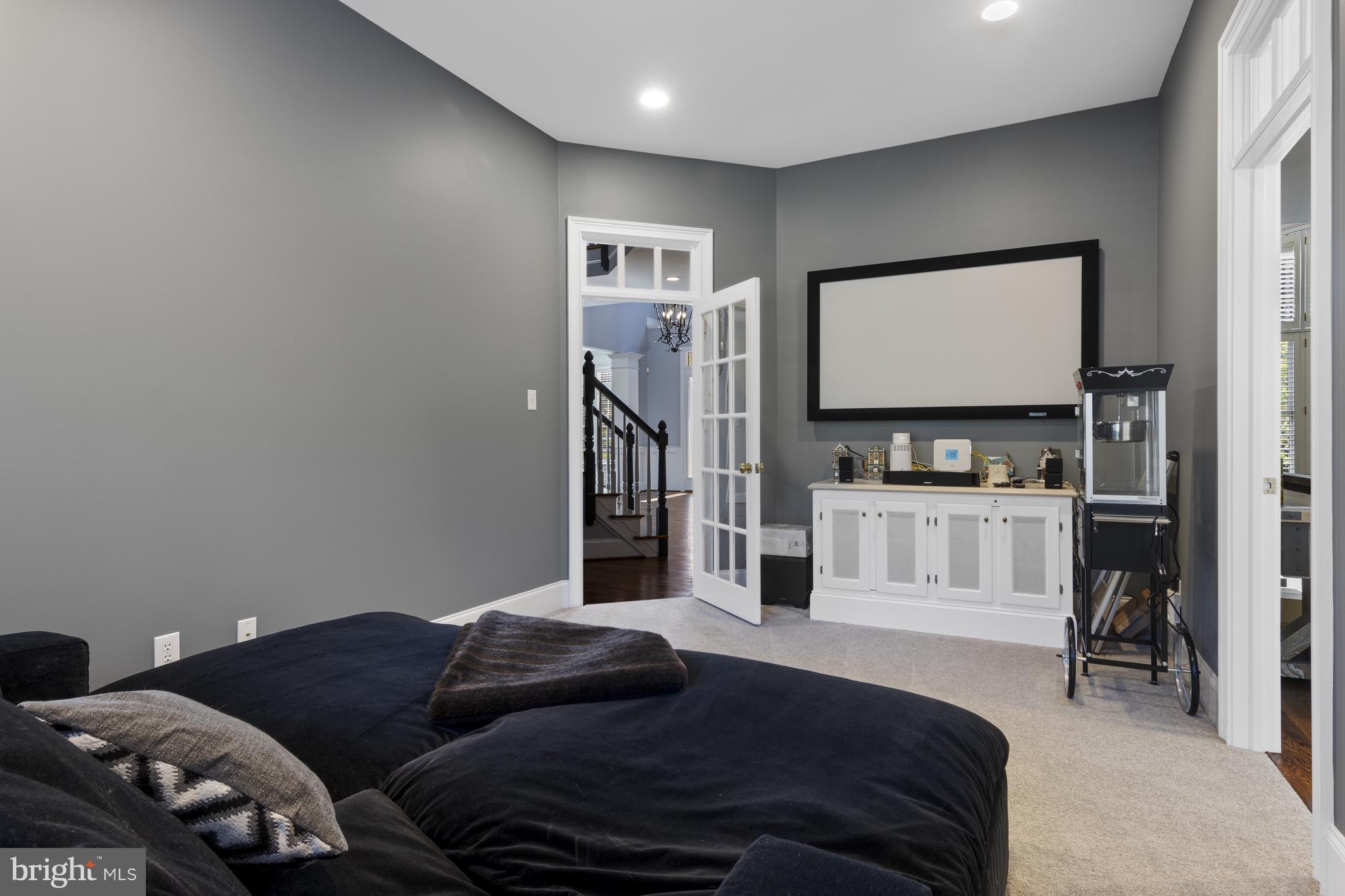 BAYARD MEADOWS - Residential