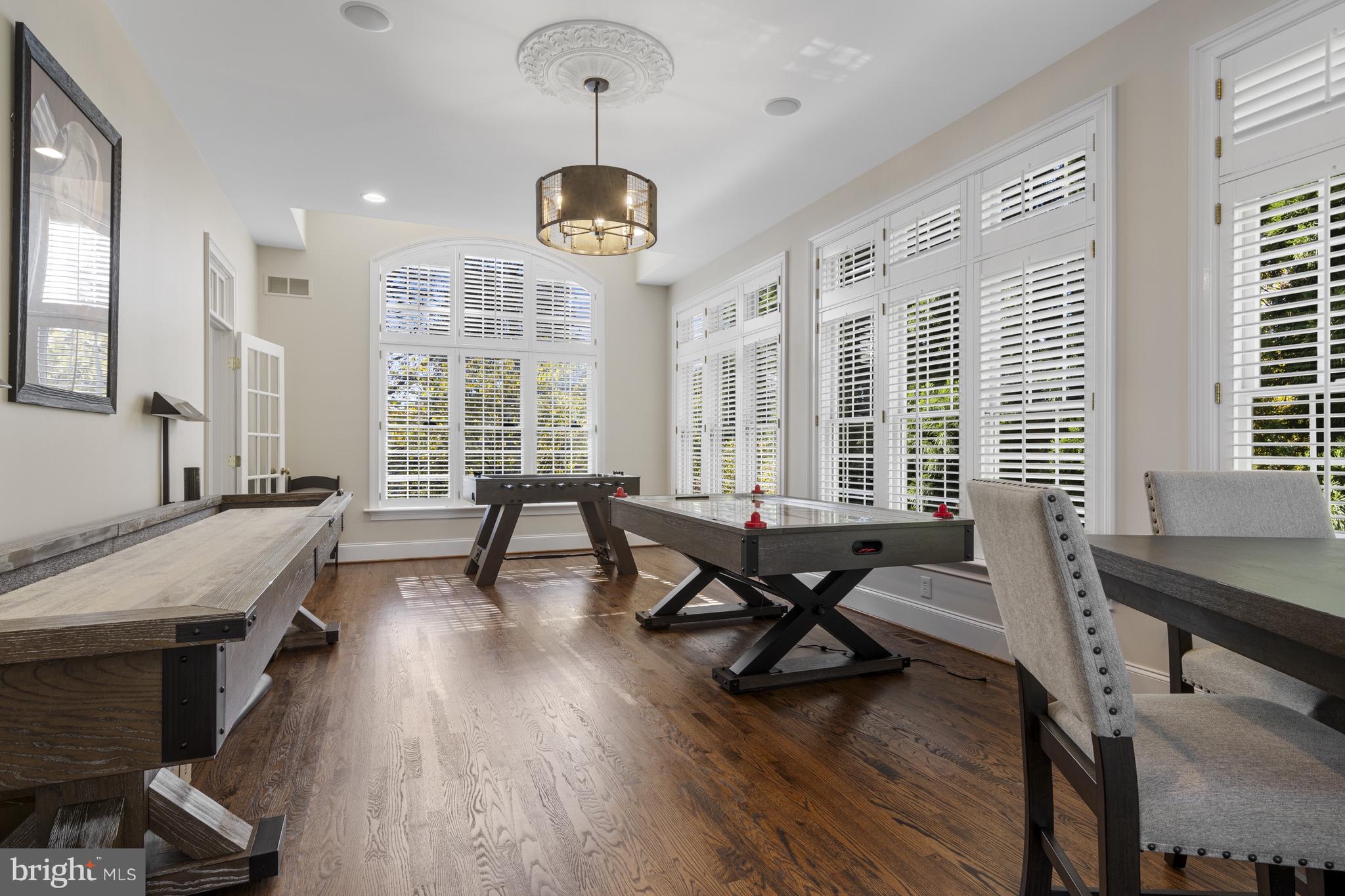 BAYARD MEADOWS - Residential