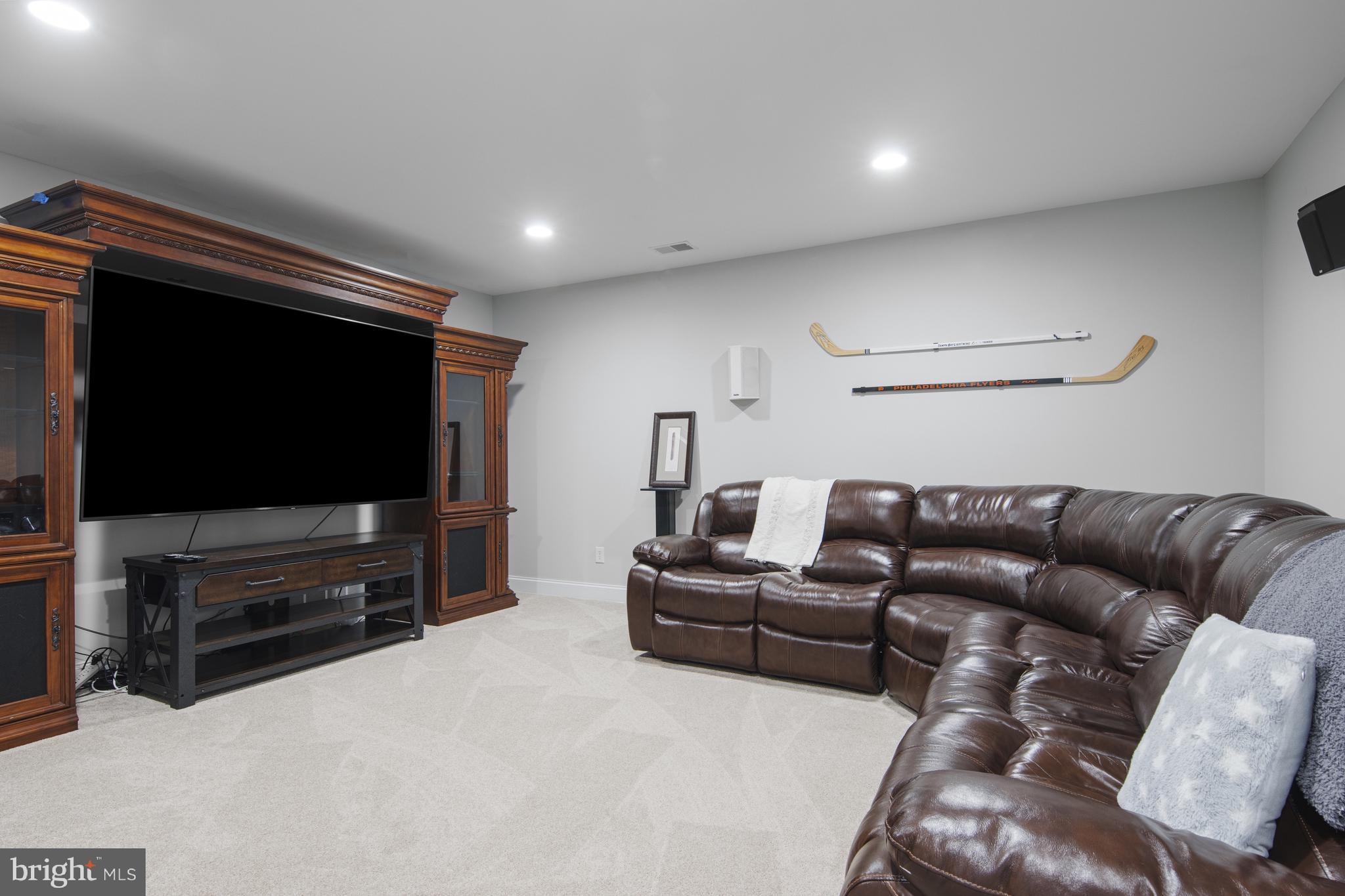 BAYARD MEADOWS - Residential